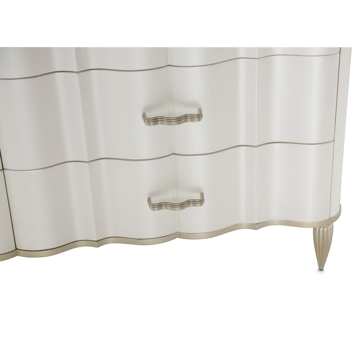 London Place Creamy Pearl Dresser