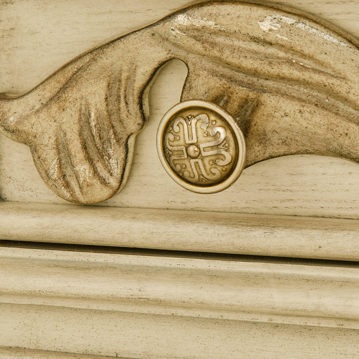 Platine de Royale Champagne Dresser