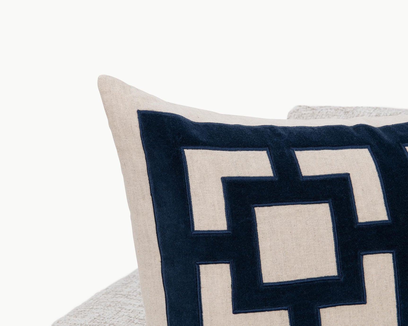 NV Corbin Navy Blue 22x22 Throw Pillow (Set of 2) - Ornate Home