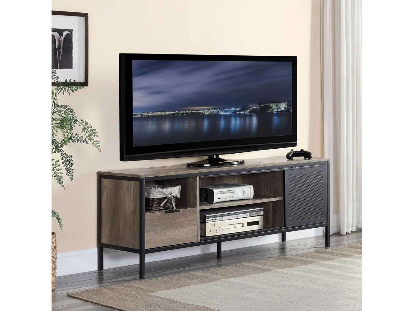 Nantan Oak TV Stand - Ornate Home