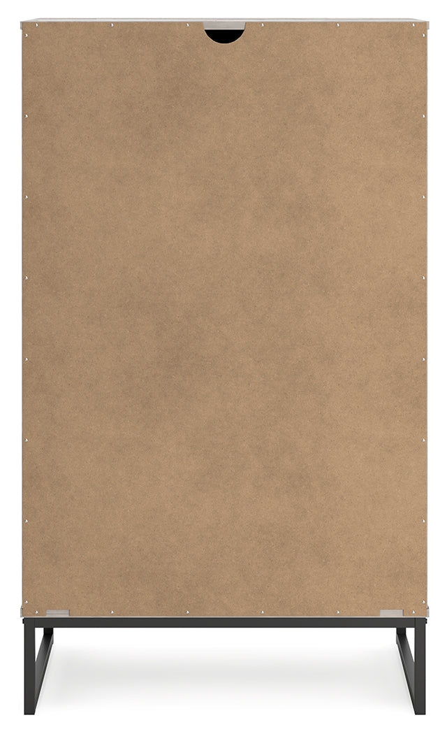 Neilsville Whitewash Queen Platform Bedroom Set with Dresser, Chest and 2 Nightstands - Ornate Home