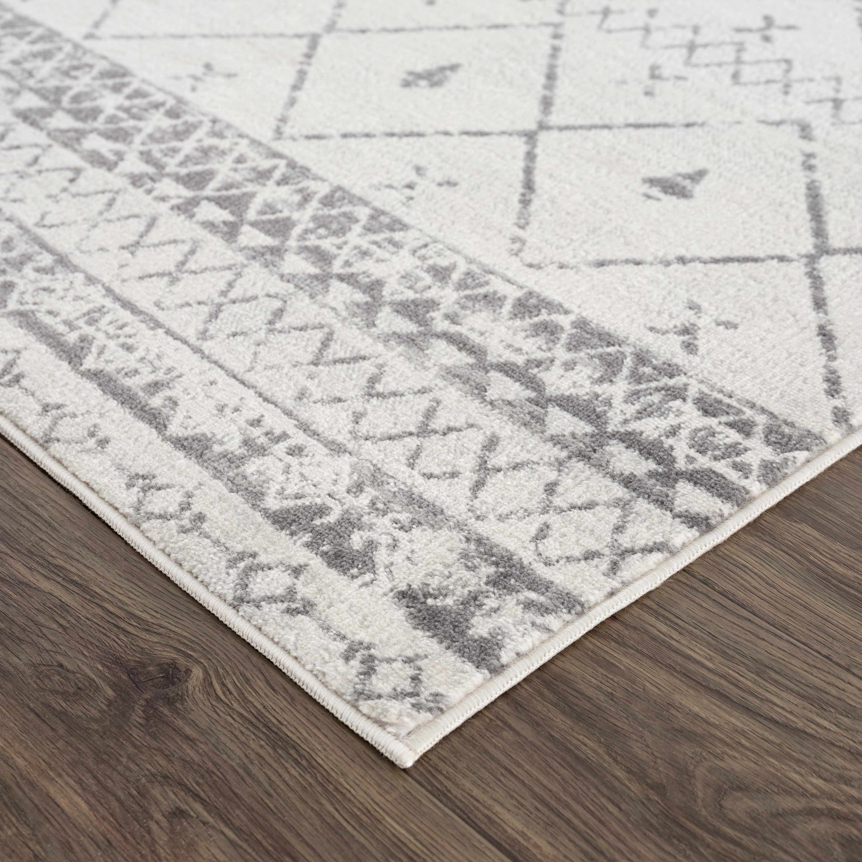 Newville Moroccan Trellis Rug - Clearance - Ornate Home