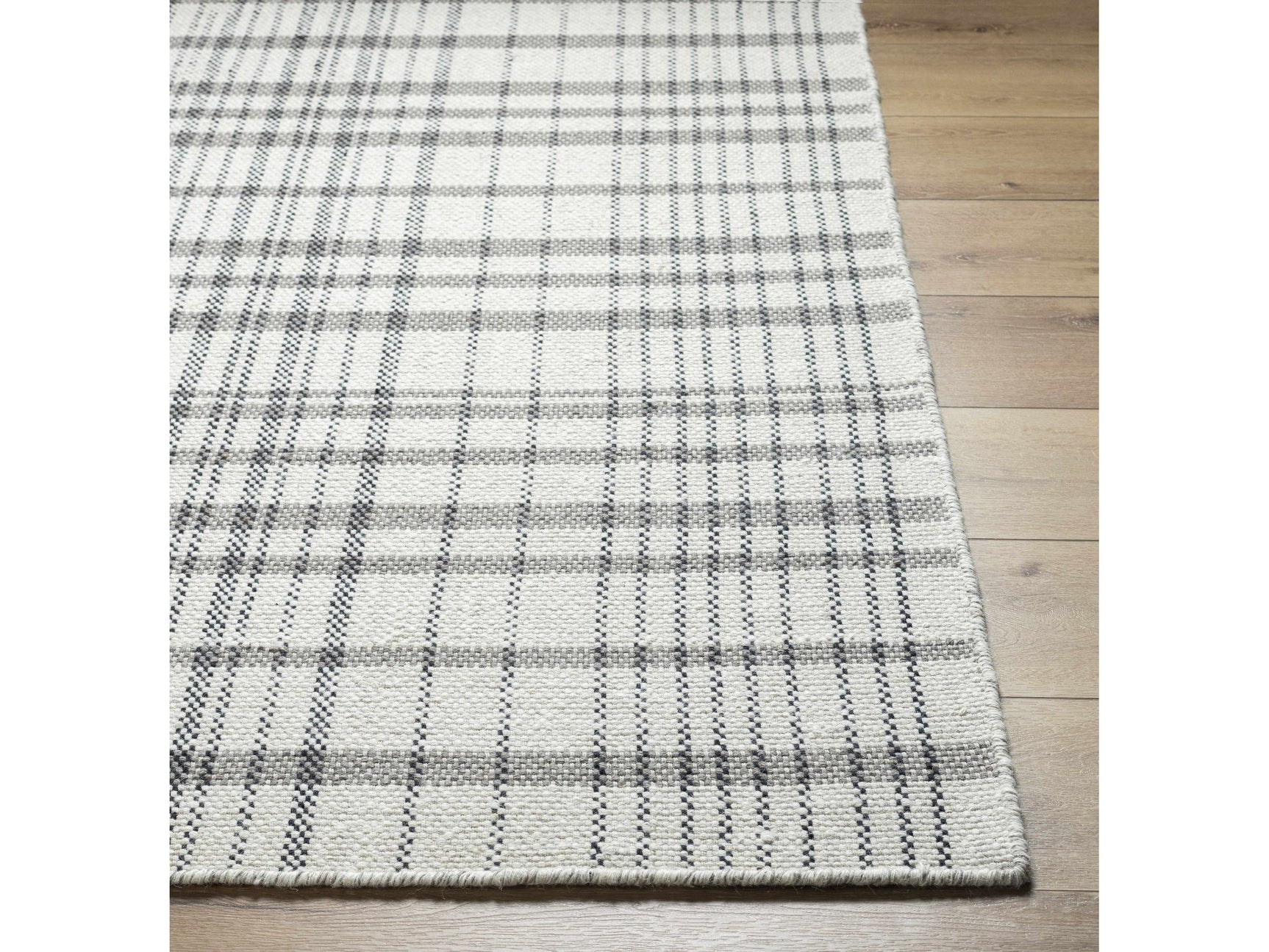 Nissa Area Rug - Ornate Home