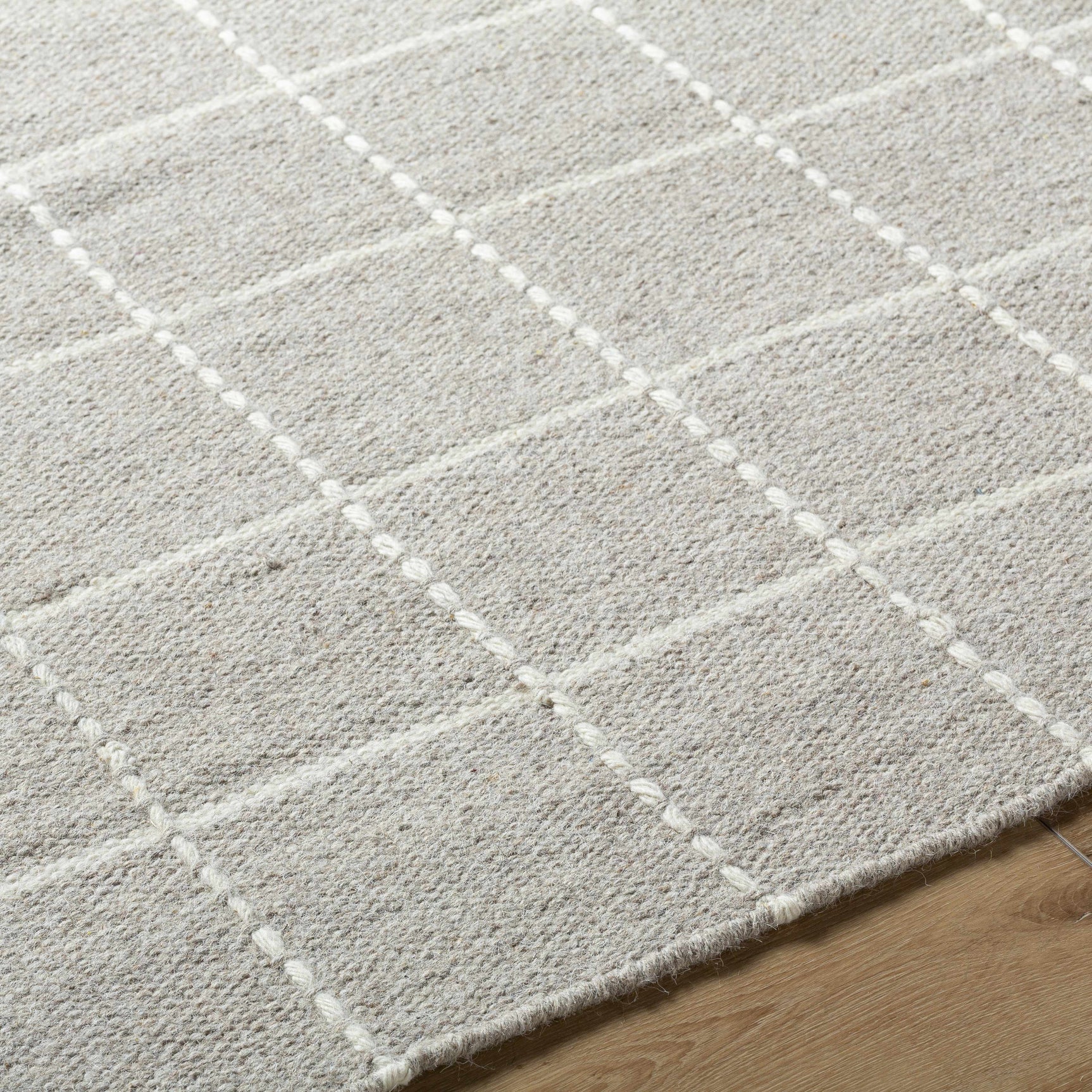 Nissa Sterling Gray Area Rug - Ornate Home
