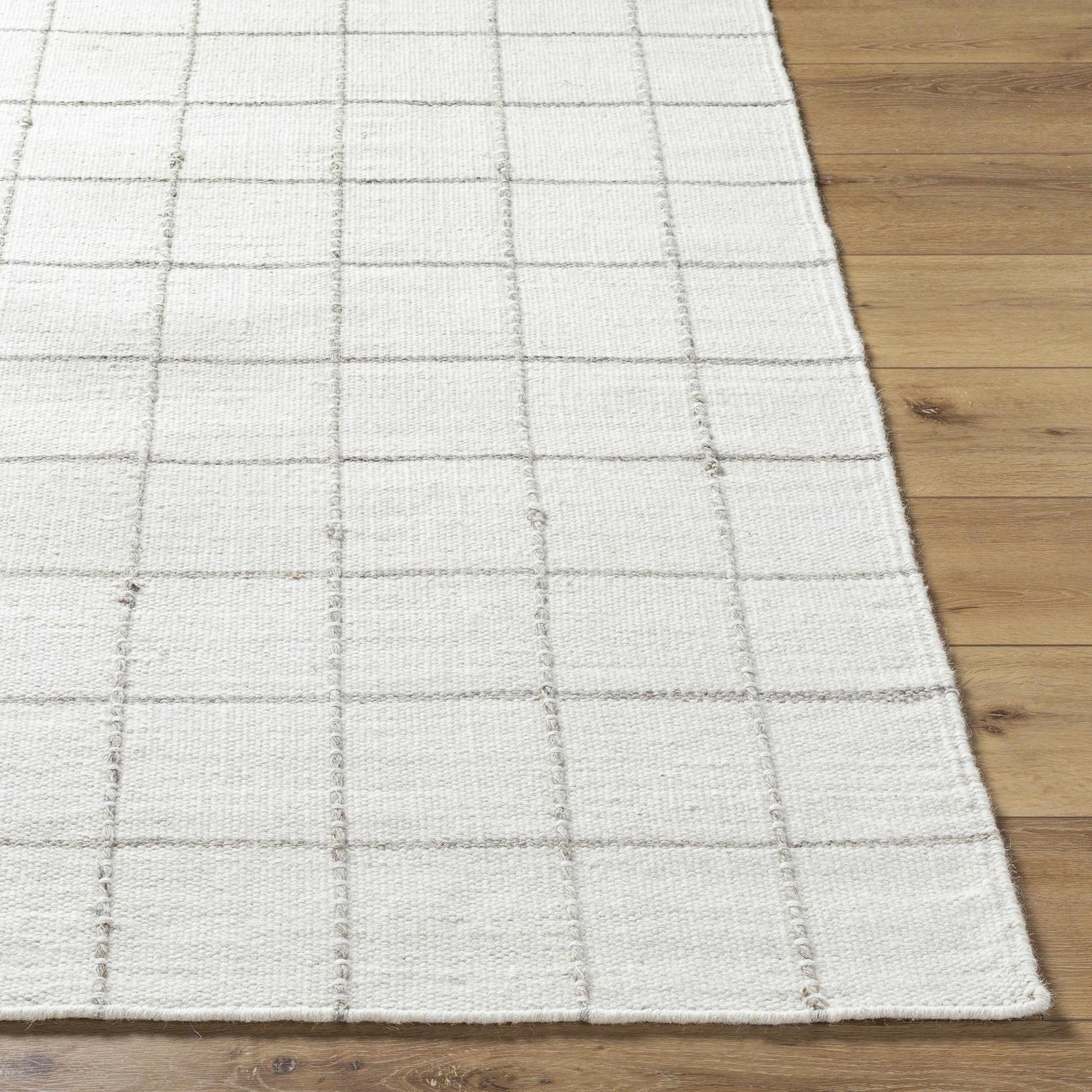 Nissa White Gray Checkered Wool Rug - Ornate Home