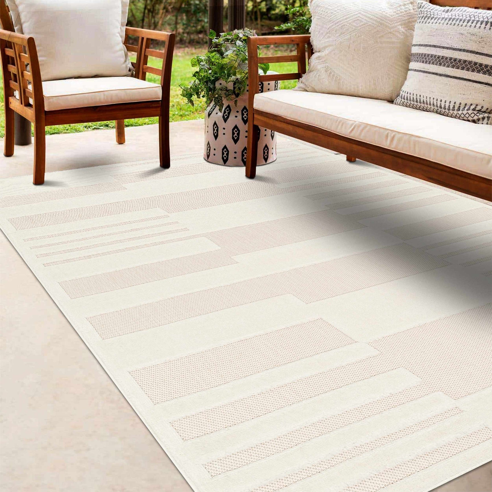 Nita Cream Outdoor Rug - Clearance - Ornate Home