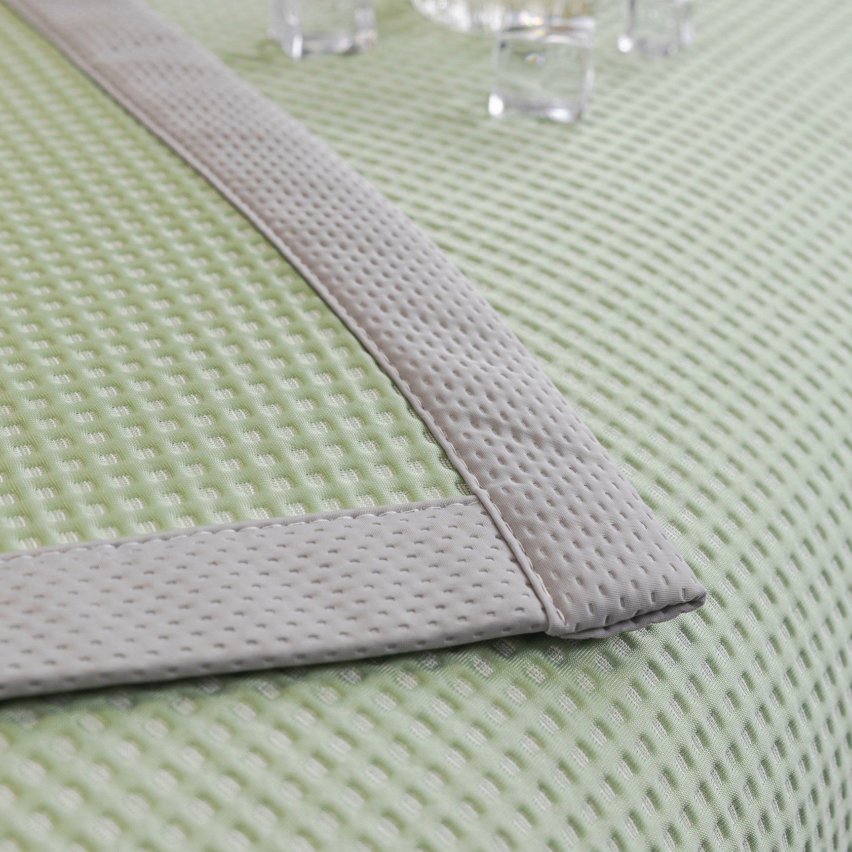 Non-Slip Cooling Breathable Couch Protector Towel, Lightweight Slipcover for Sofas - Ornate Home