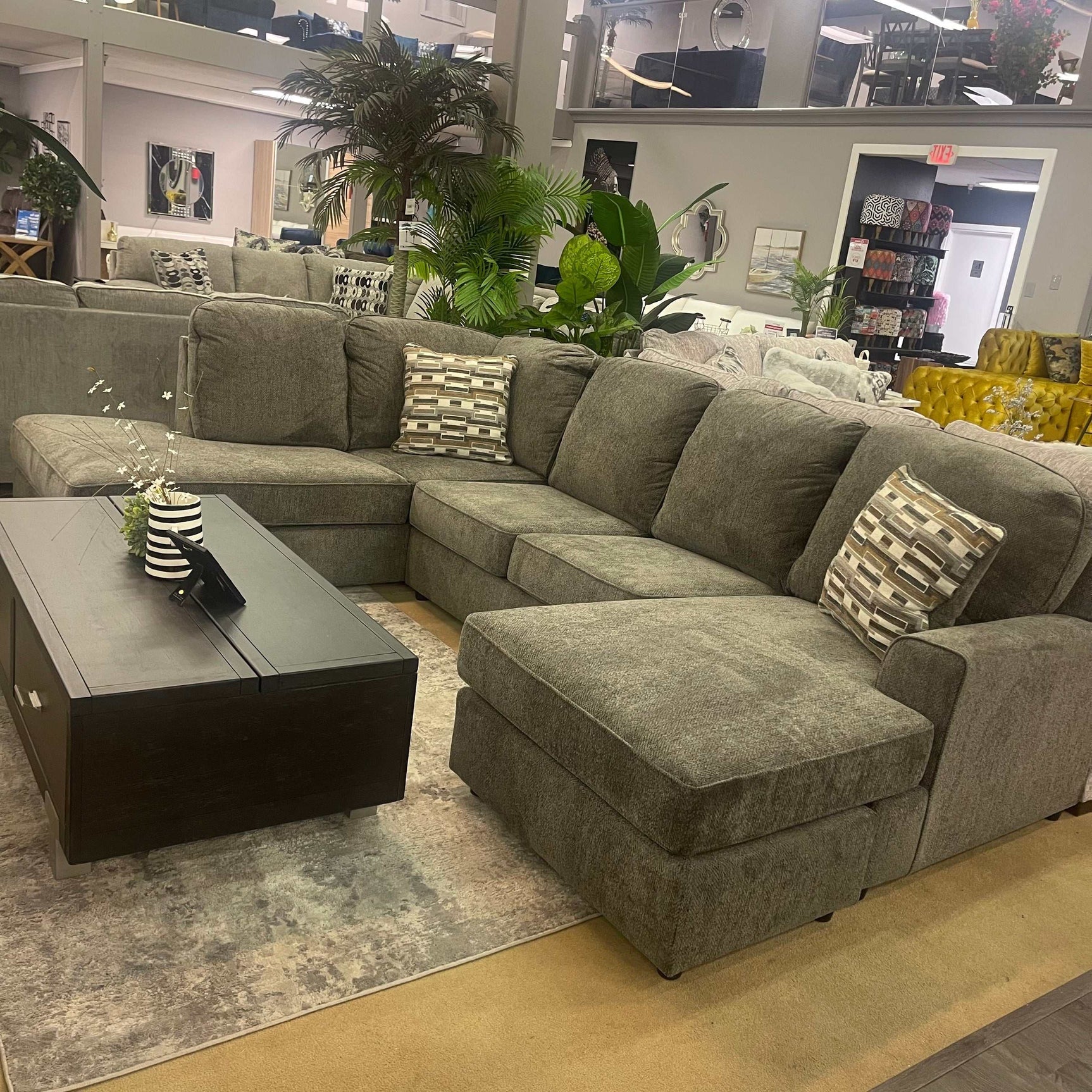 O'Phannon Putty 2pc LAF Corner Chaise Sectional Sofa (Online Special Price) - Ornate Home