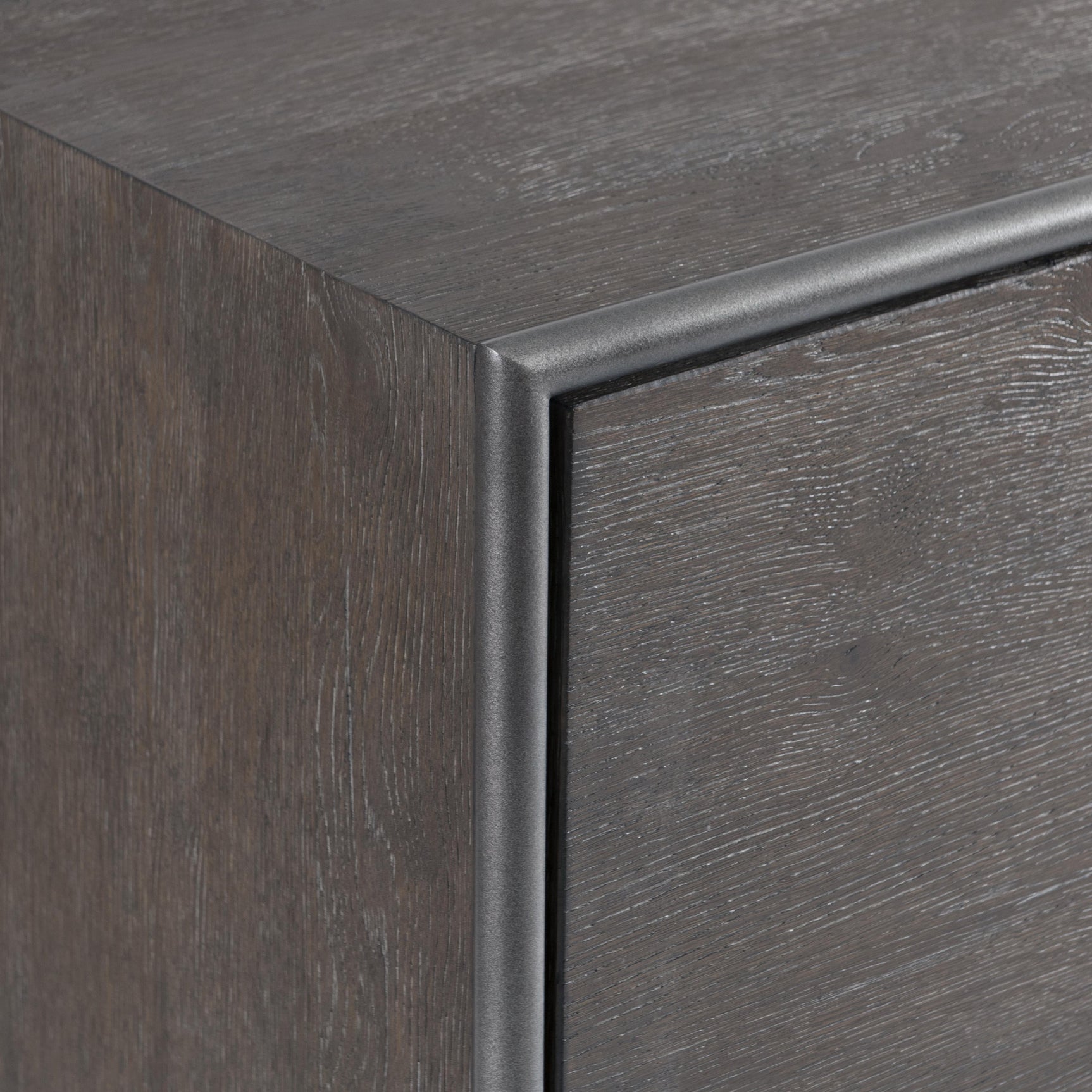 Outline Atra/Cassel Buffet - Ornate Home