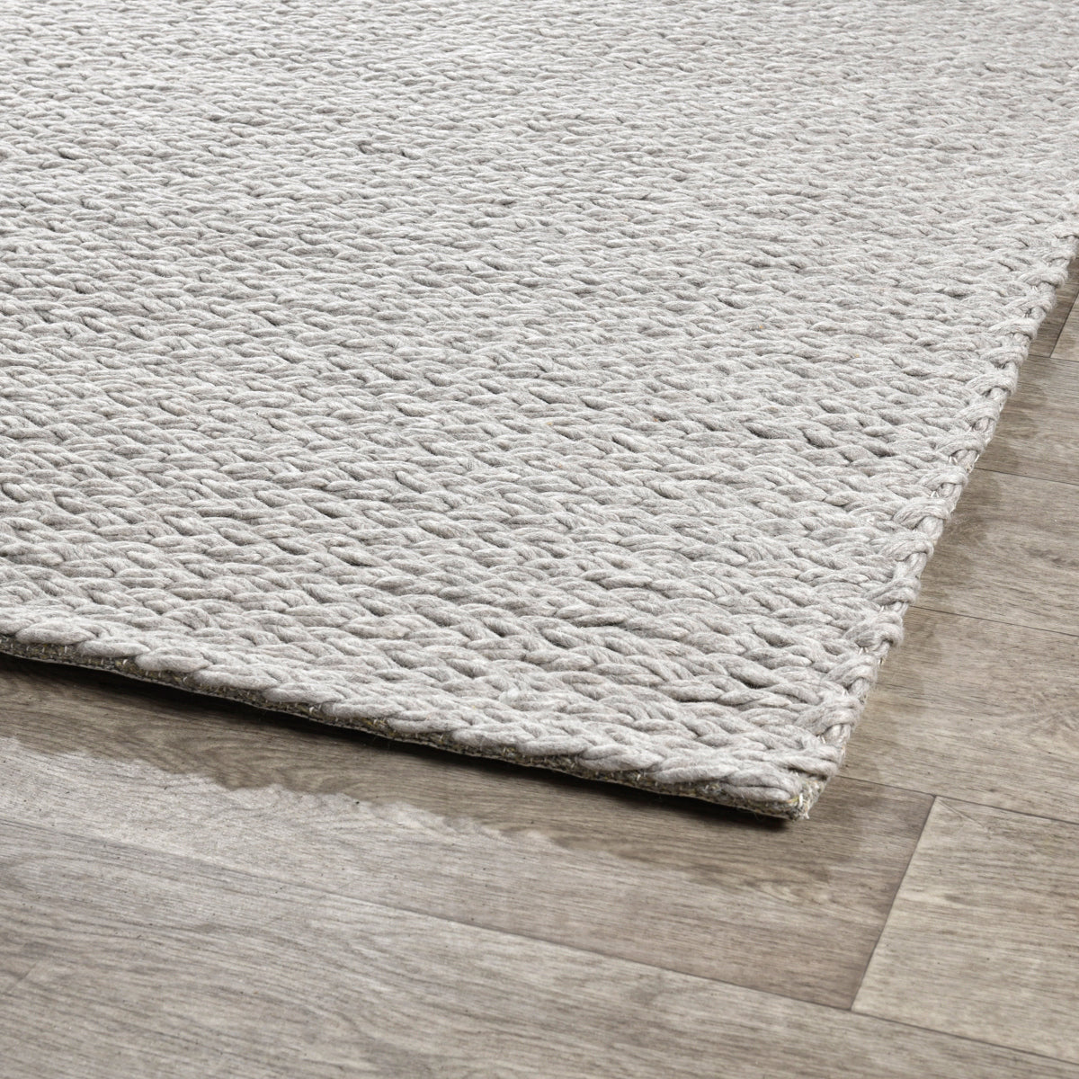 Oxnard Gray Wool Rug - Ornate Home