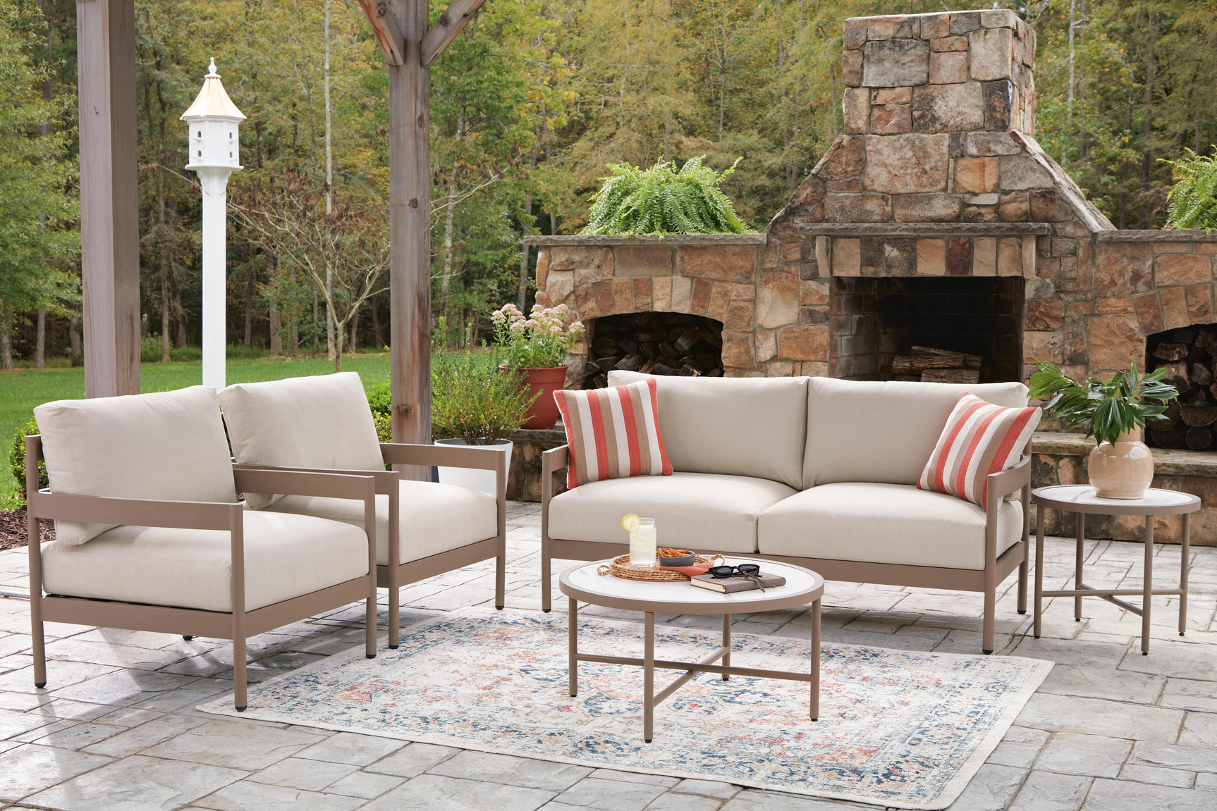 Big Creek Beige Outdoor Love/Chairs/Tables Set (Set of 5)