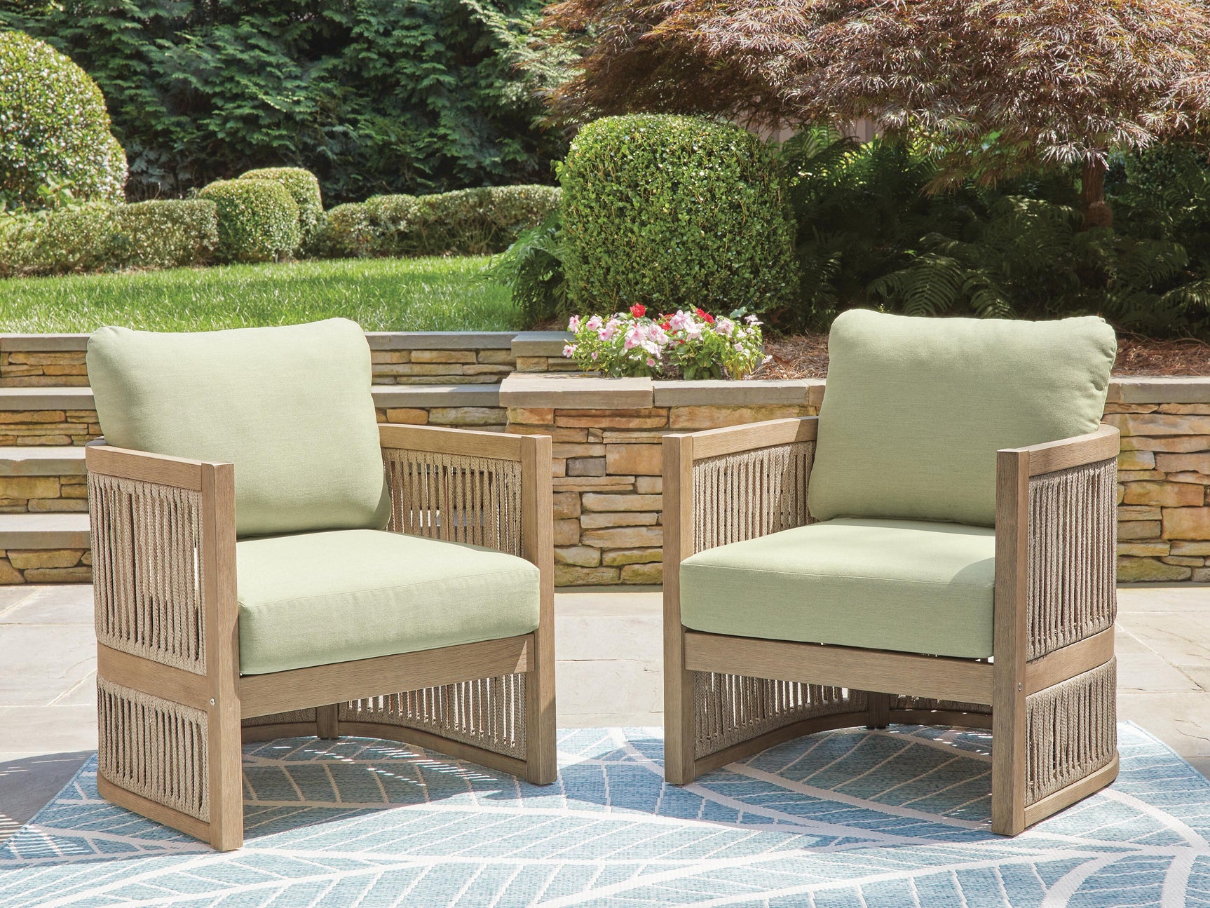 Vision Lane Beige/Green Outdoor Lounge Chair (Set of 2)
