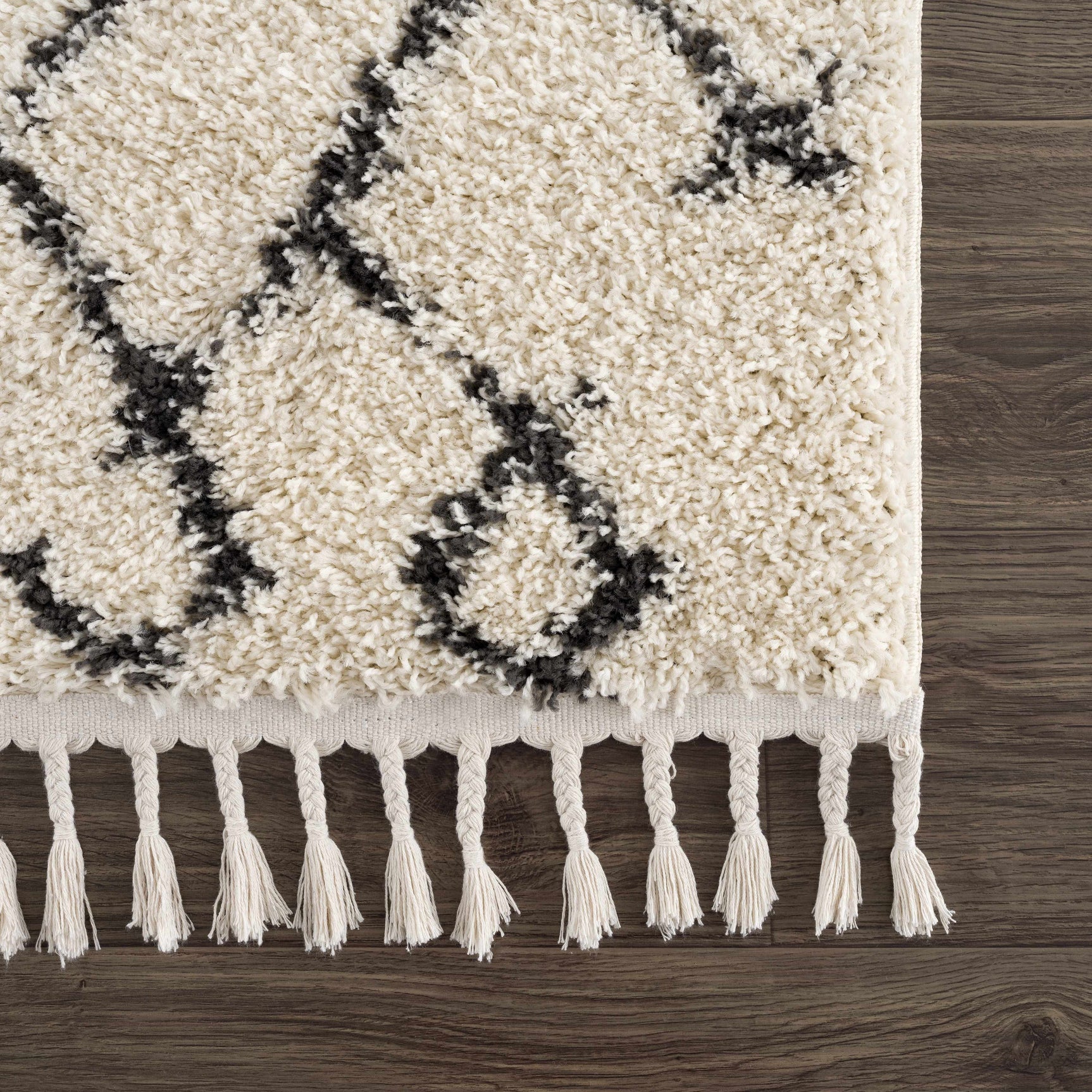 Pahala Moroccan Shag Area Rug - Clearance - Ornate Home