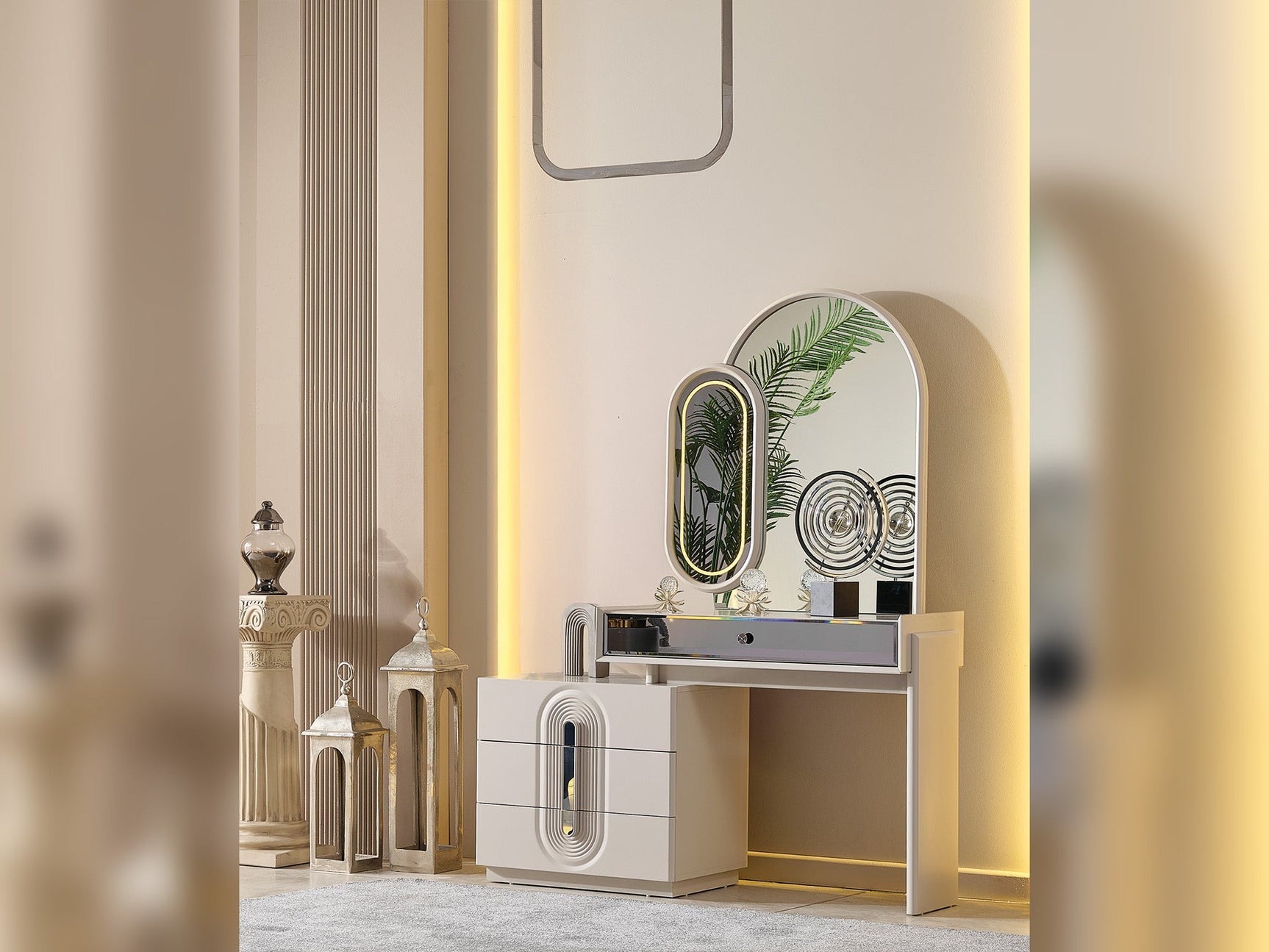 Parma Cream/Grey Bedroom Set (Queen Frame With Headboard & Dresser With Mirror & 2 Nightstand)