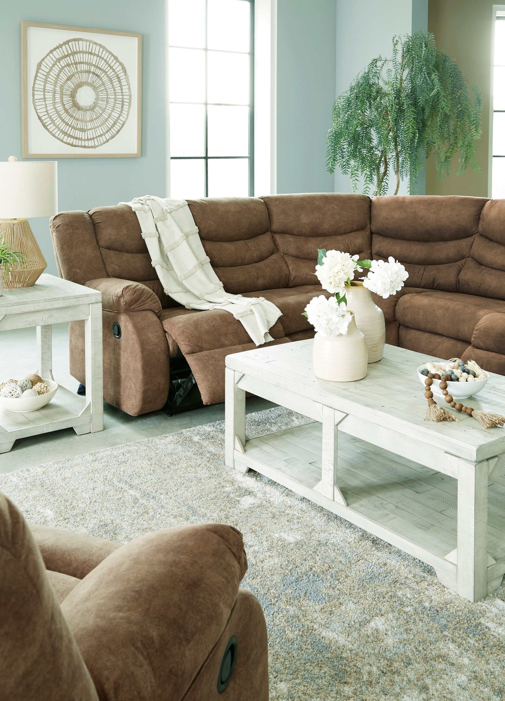 Partymate Brindle Manual Reclining Sectional Living Room Set - Ornate Home