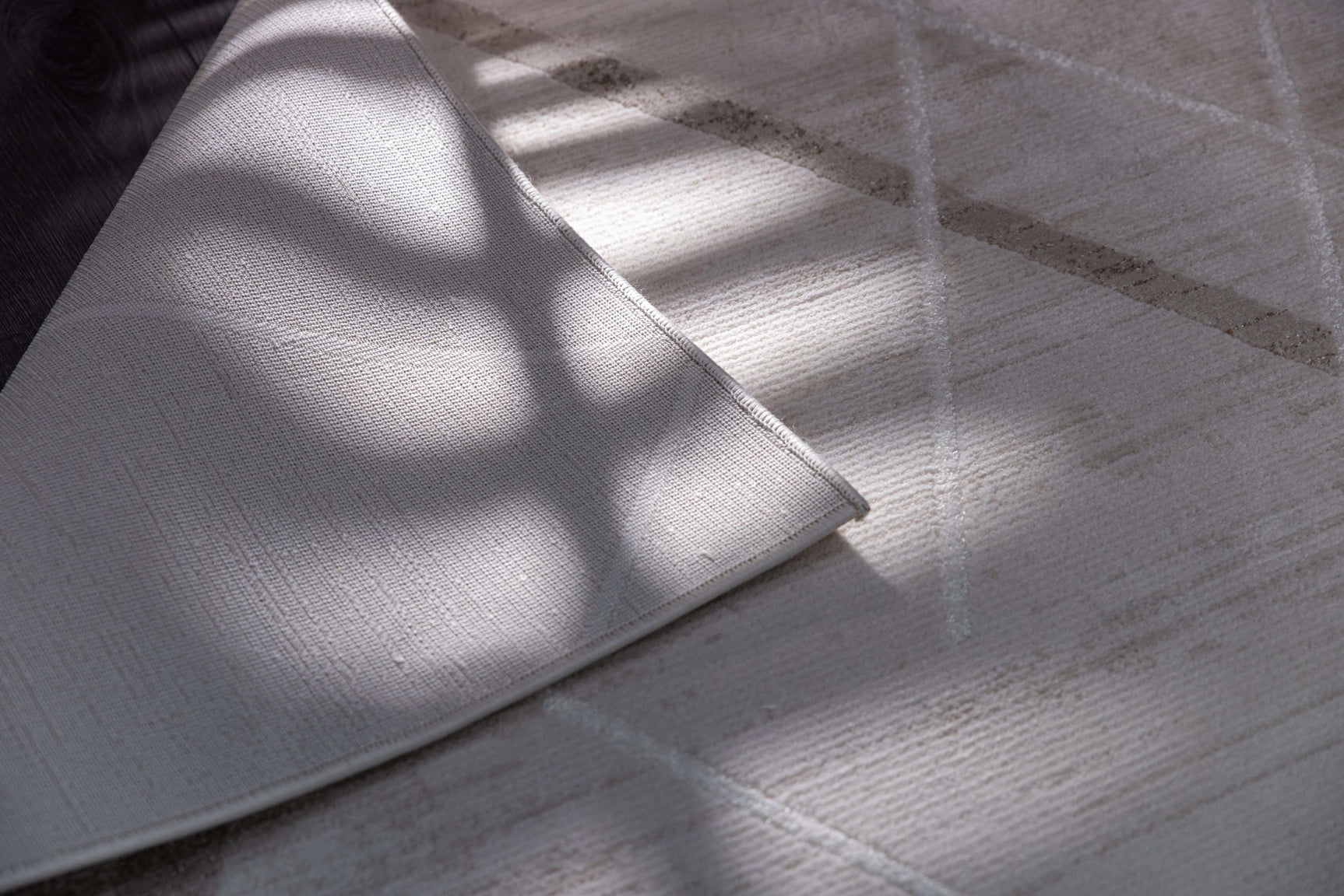 Pastoral Beige/White Woven Non-Slip Indoor Area Rug - Ornate Home