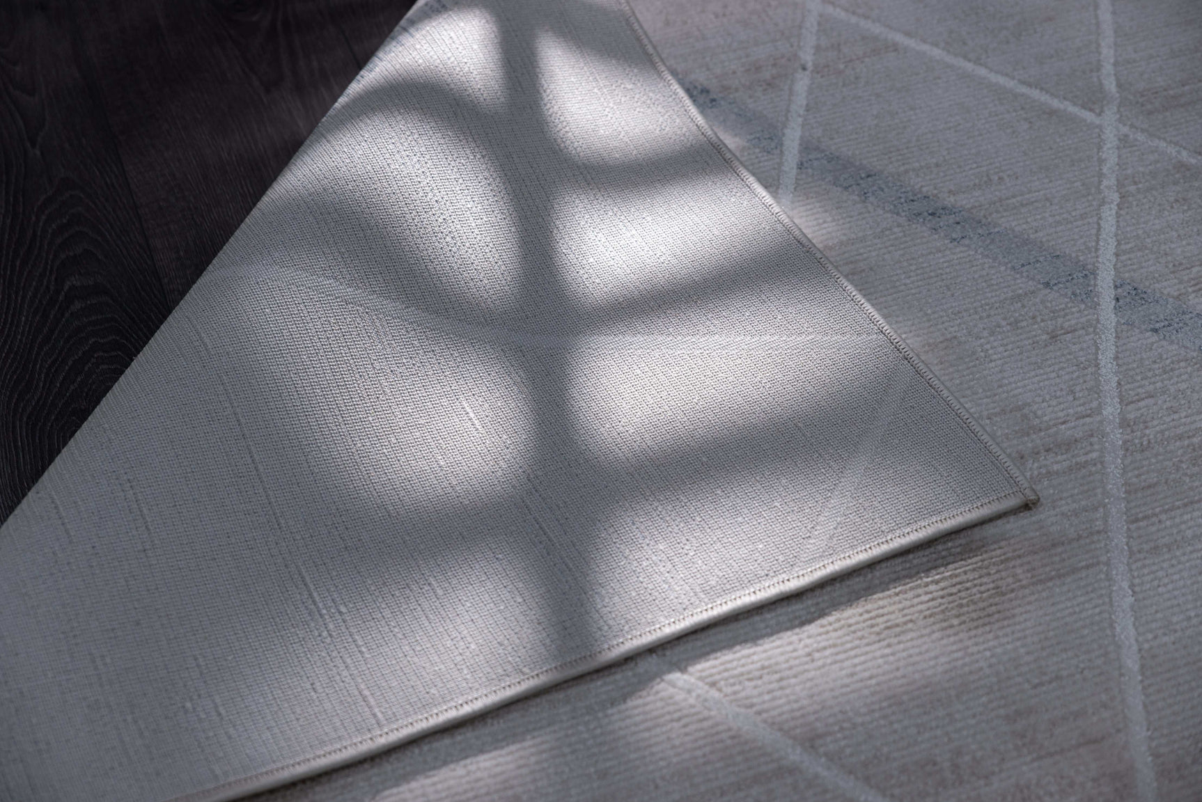 Pastoral Blue/Beige Woven Non-Slip Indoor Area Rug - Ornate Home