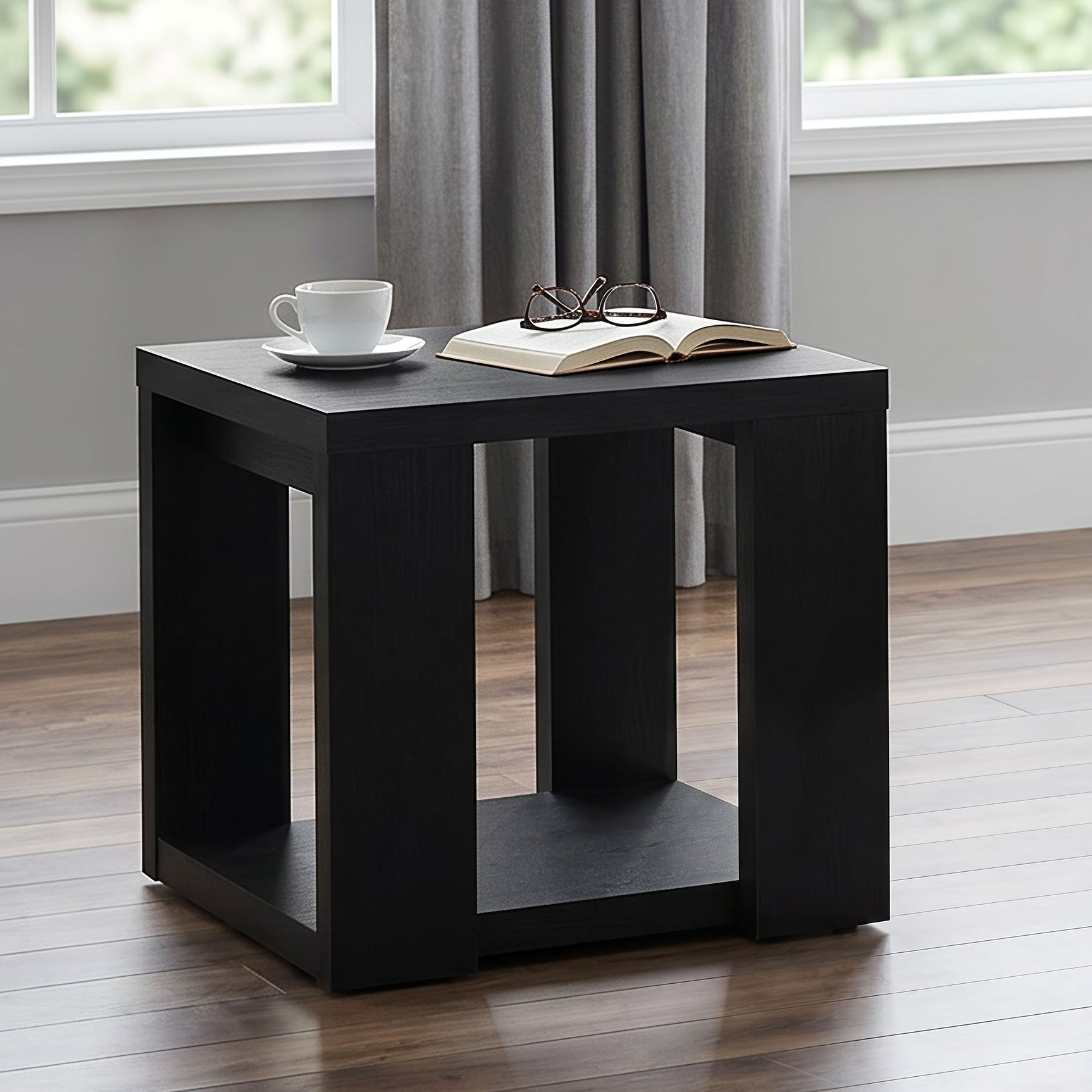Pavone Black End Table - Ornate Home