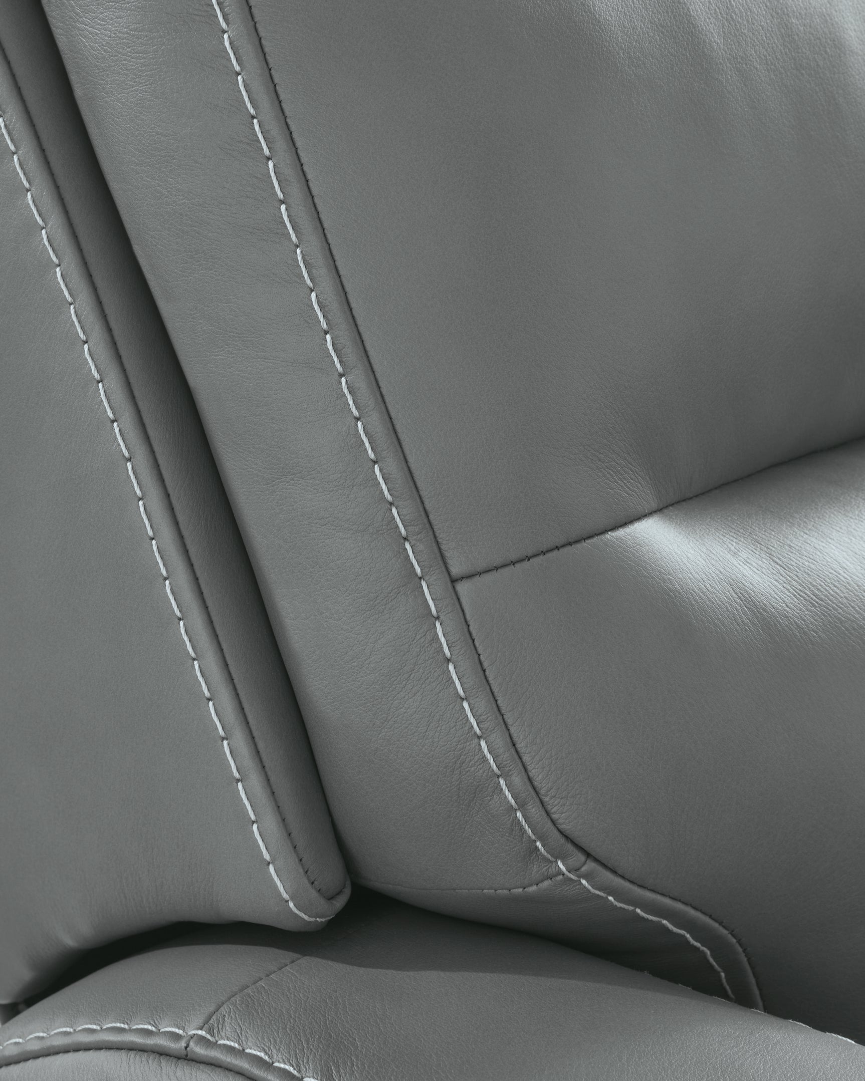 Pennacle Pier Tideon Power Recliner (Online Special Price) - Ornate Home