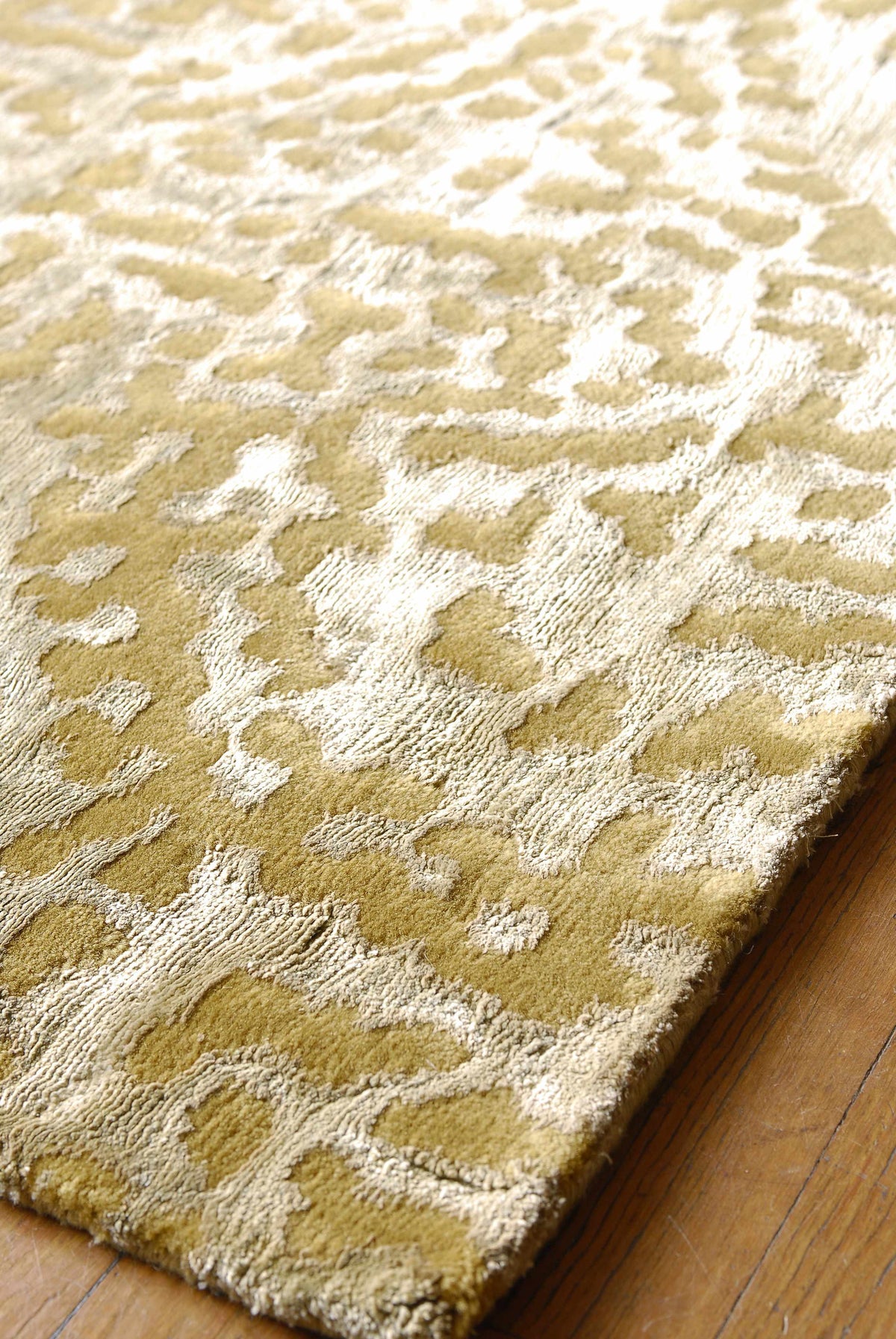 Pensacola Tan Premium Wool&Viscose Rug - Clearance - Ornate Home
