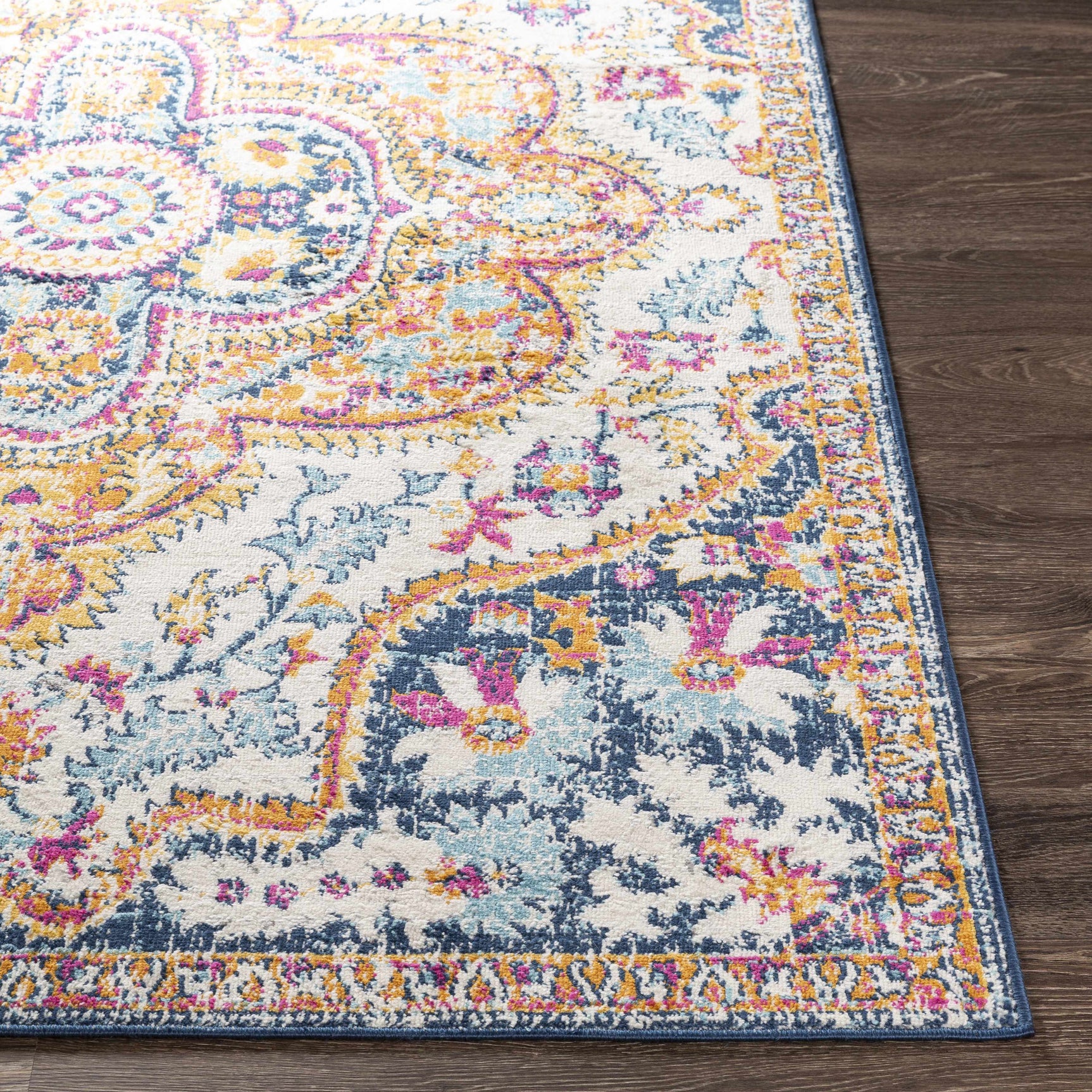 Pimperne Traditional Medallion Area Rug - Clearance - Ornate Home