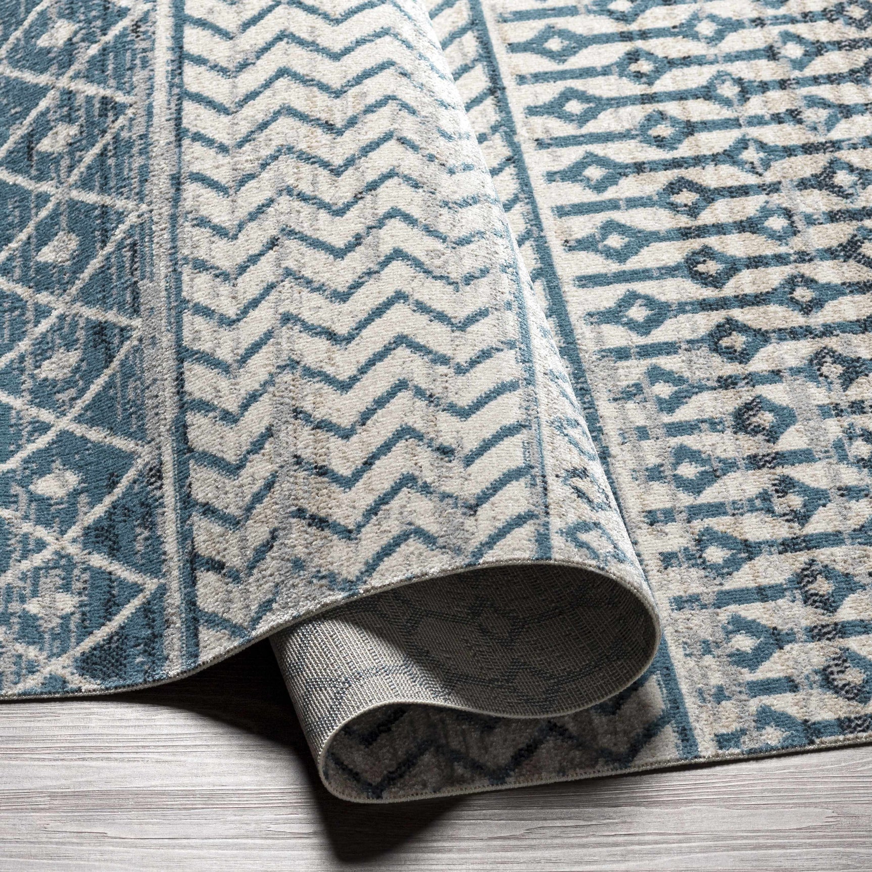 Pinamopoan Washable Area Rug - Clearance - Ornate Home