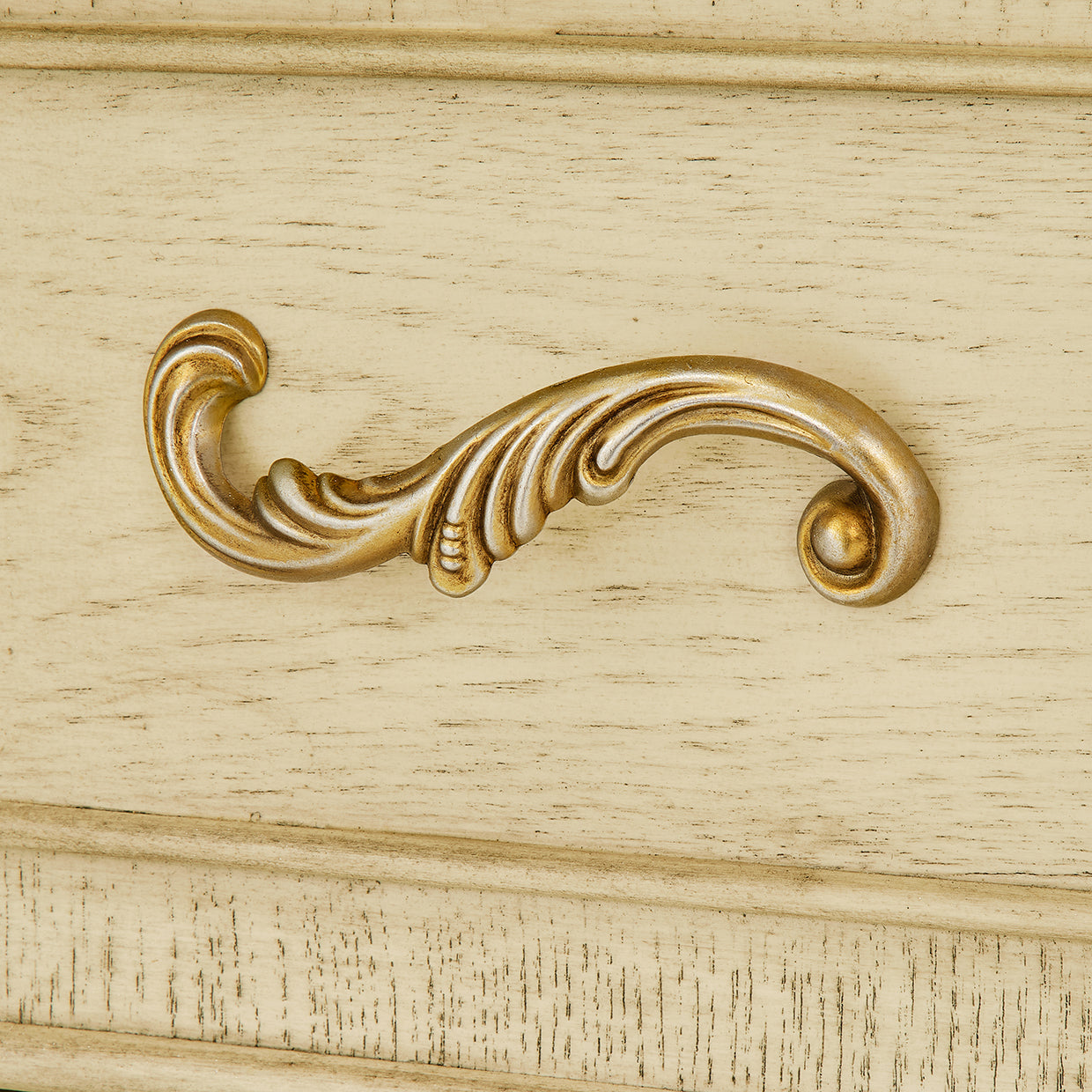 Platine de Royale Champagne Dresser - Ornate Home