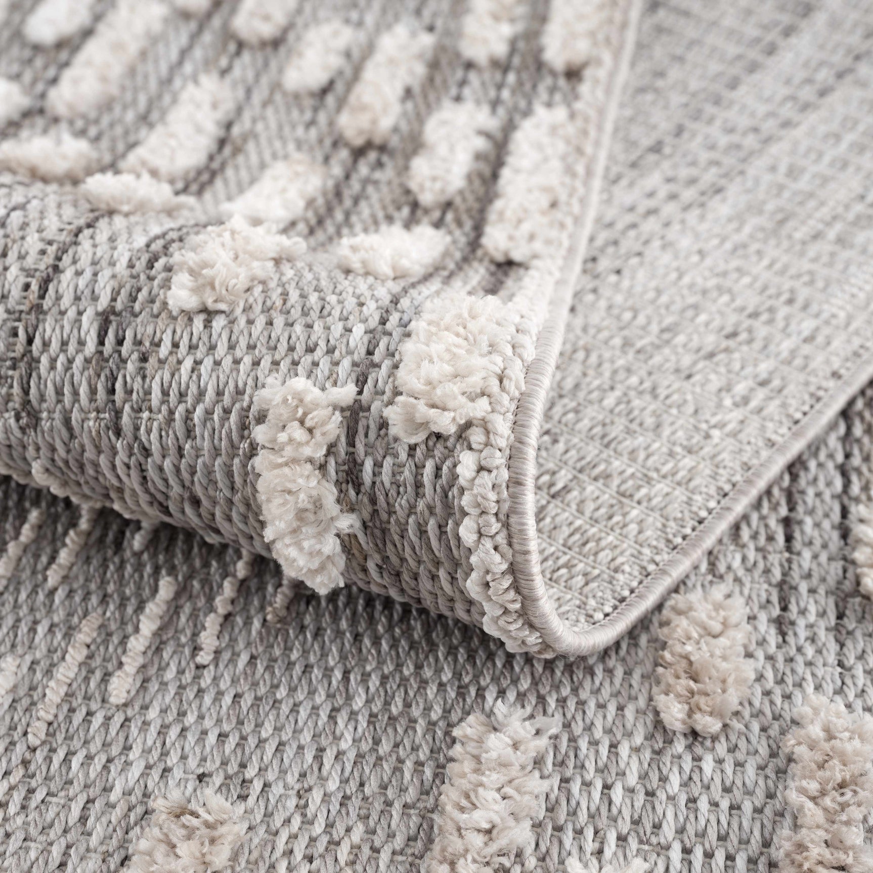 Poydras High-Low Rustic Rug - Ornate Home