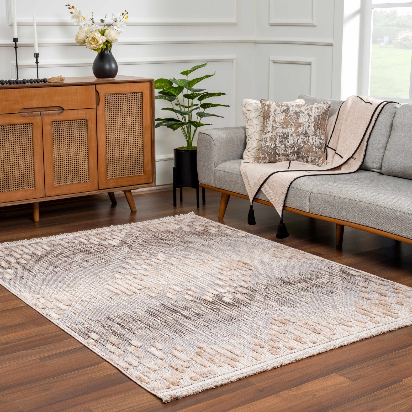 Poydras High-Low Rustic Rug - Ornate Home