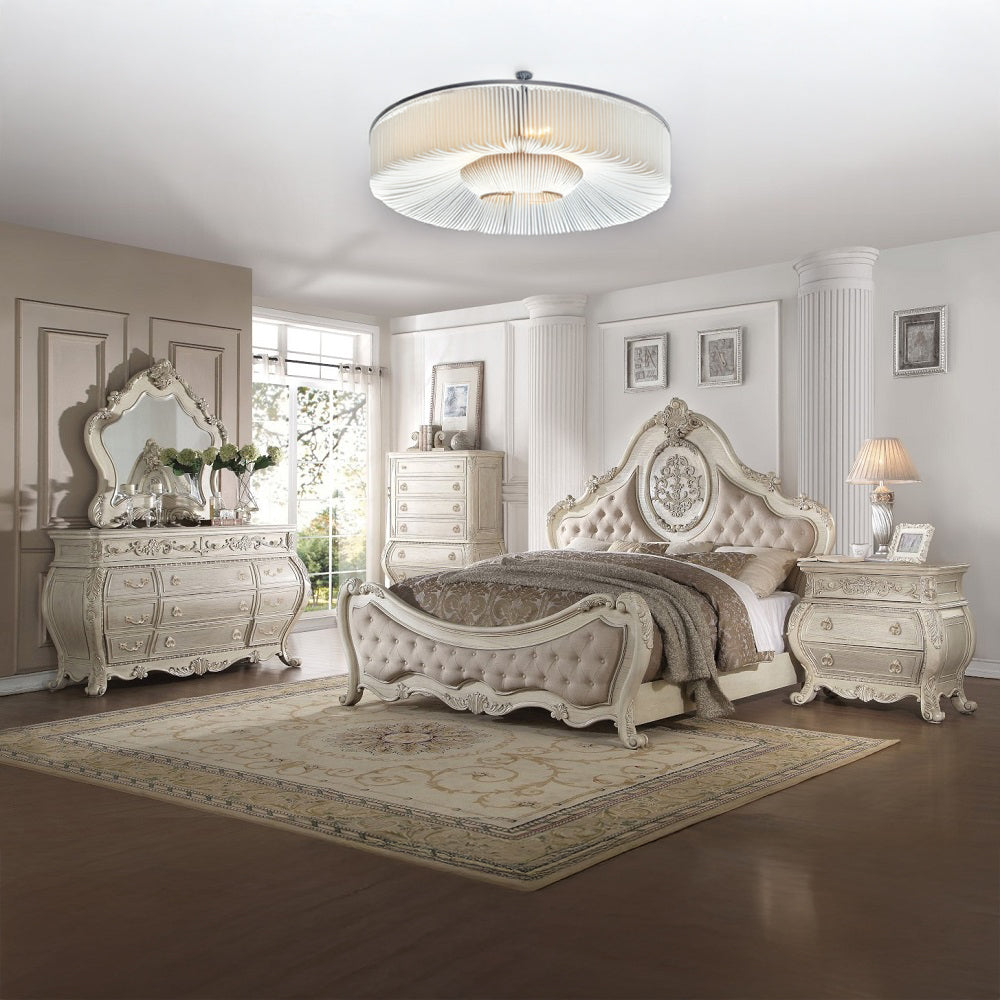 Ragenardus Chest in Antique White - Ornate Home