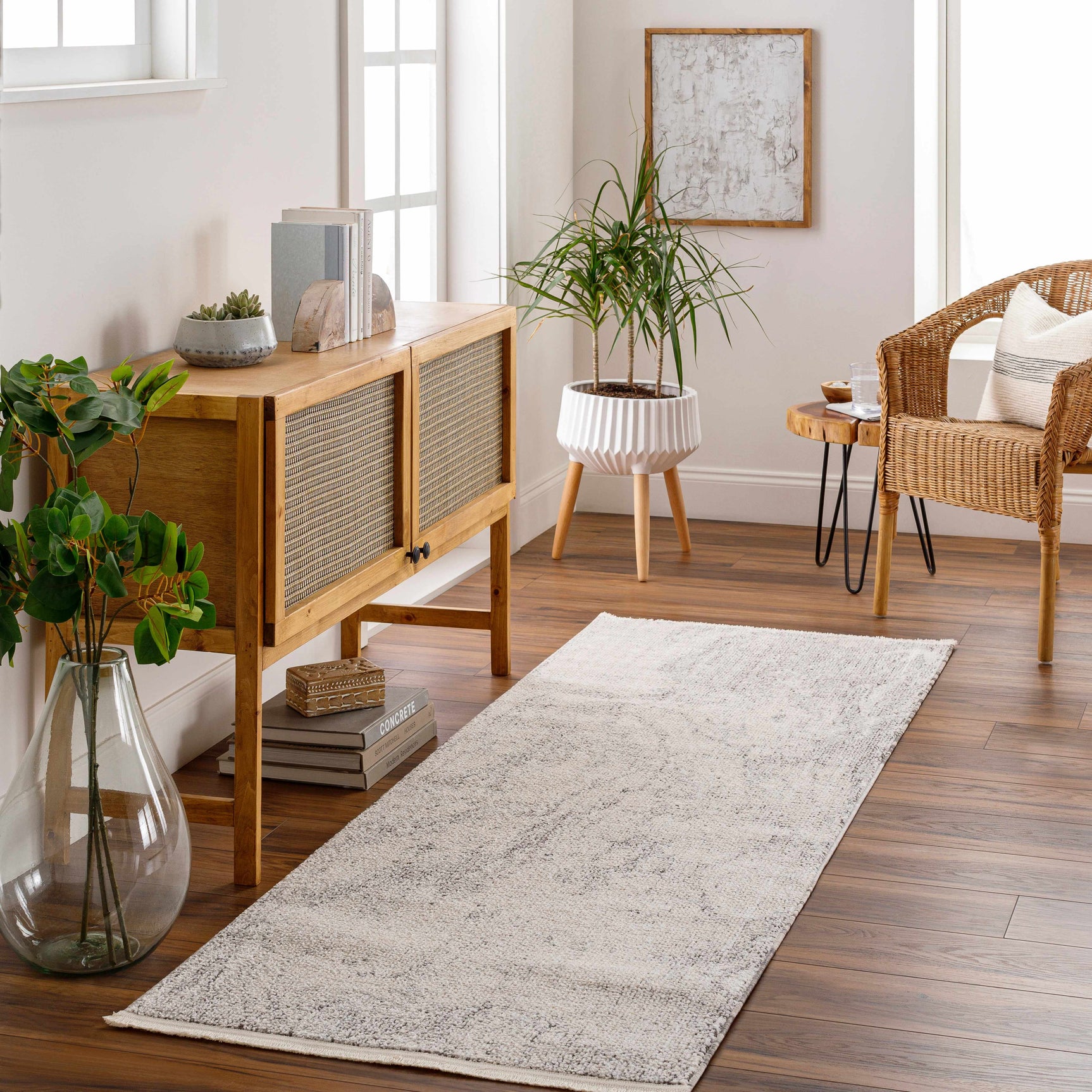 Rahm Ivory Marble Area Rug - Clearance - Ornate Home