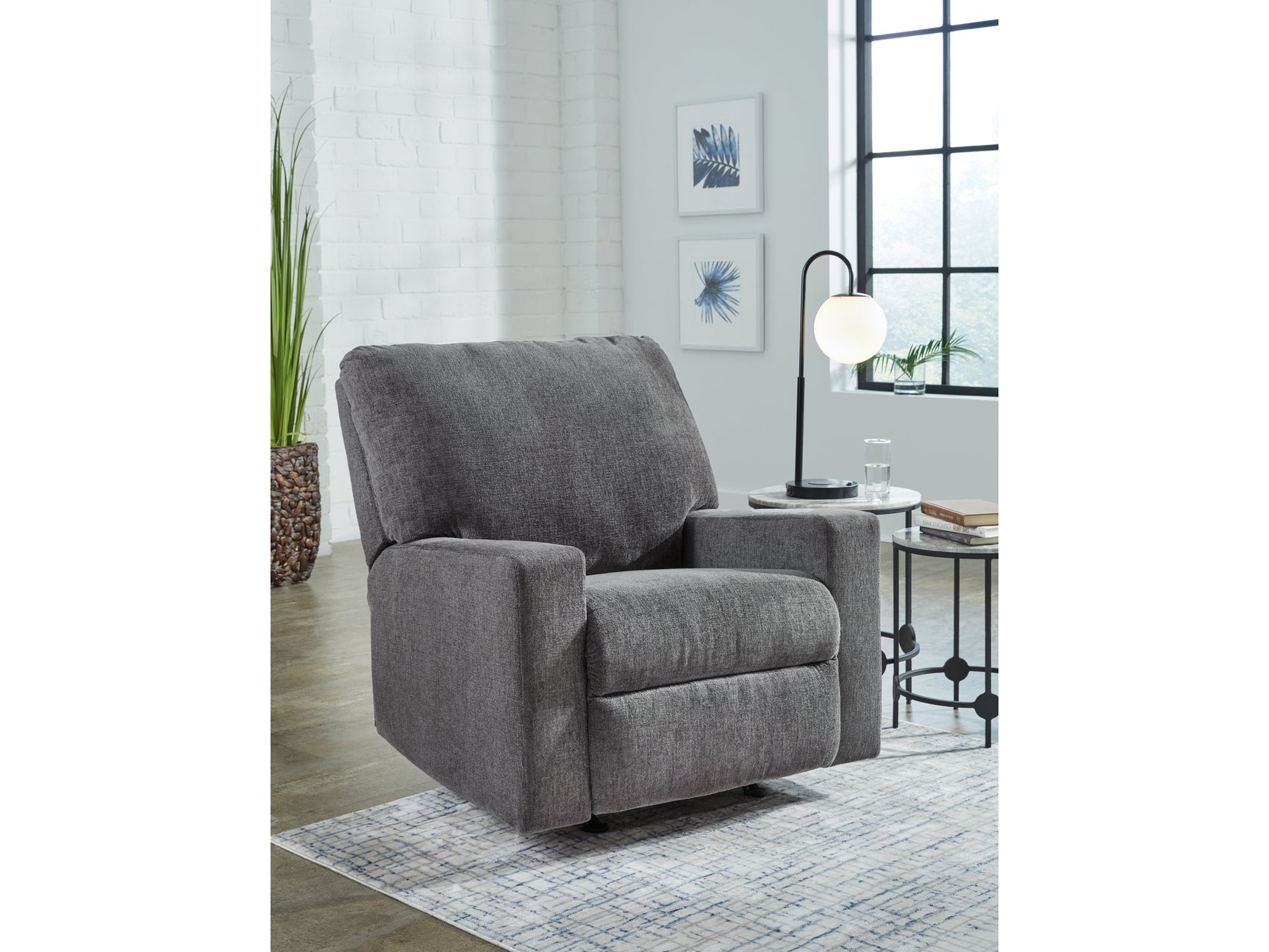 Rannis Pewter Recliner - Ornate Home