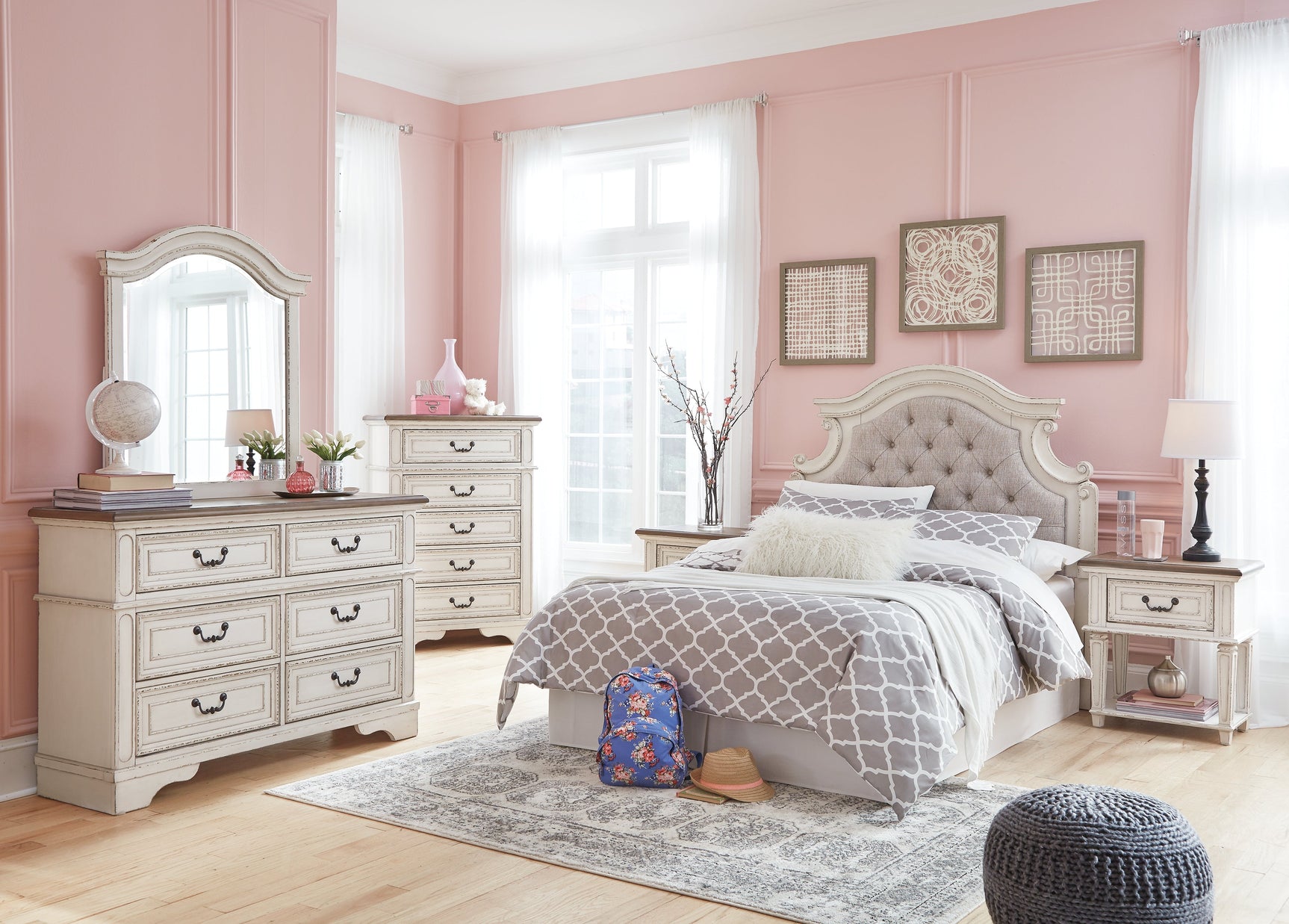 Realyn Nightstand w/ One Drawer (Online Special Price) - Ornate Home