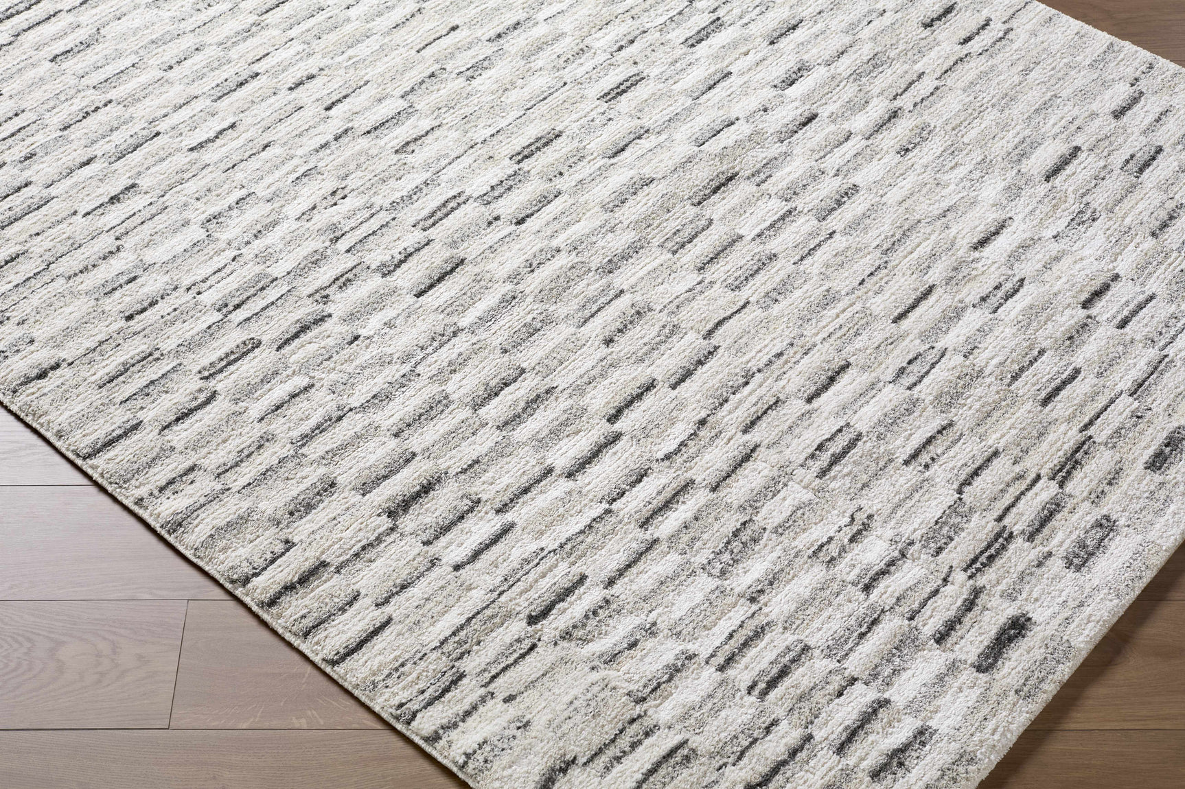 Reece Luxe Rug - Ornate Home