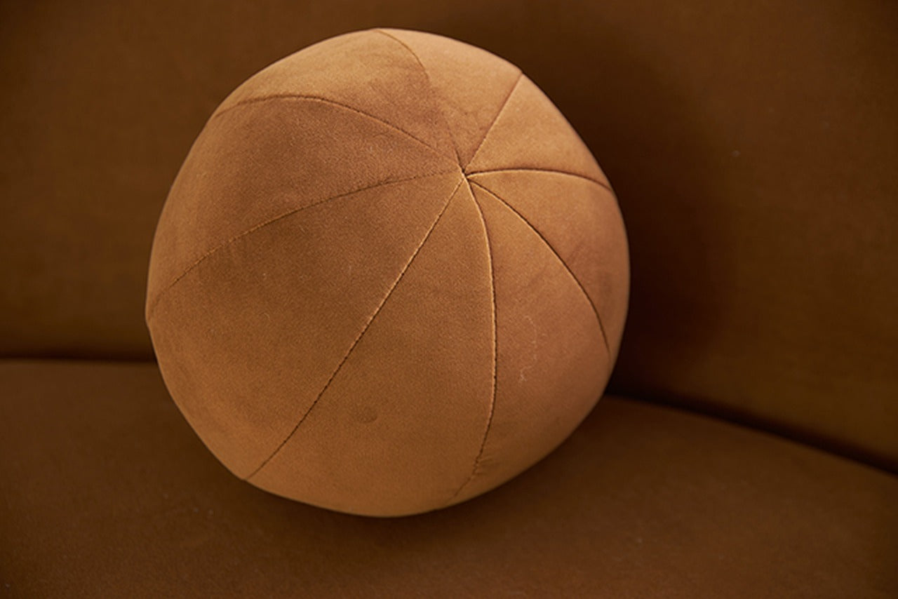 Revello Sectional - Ornate Home