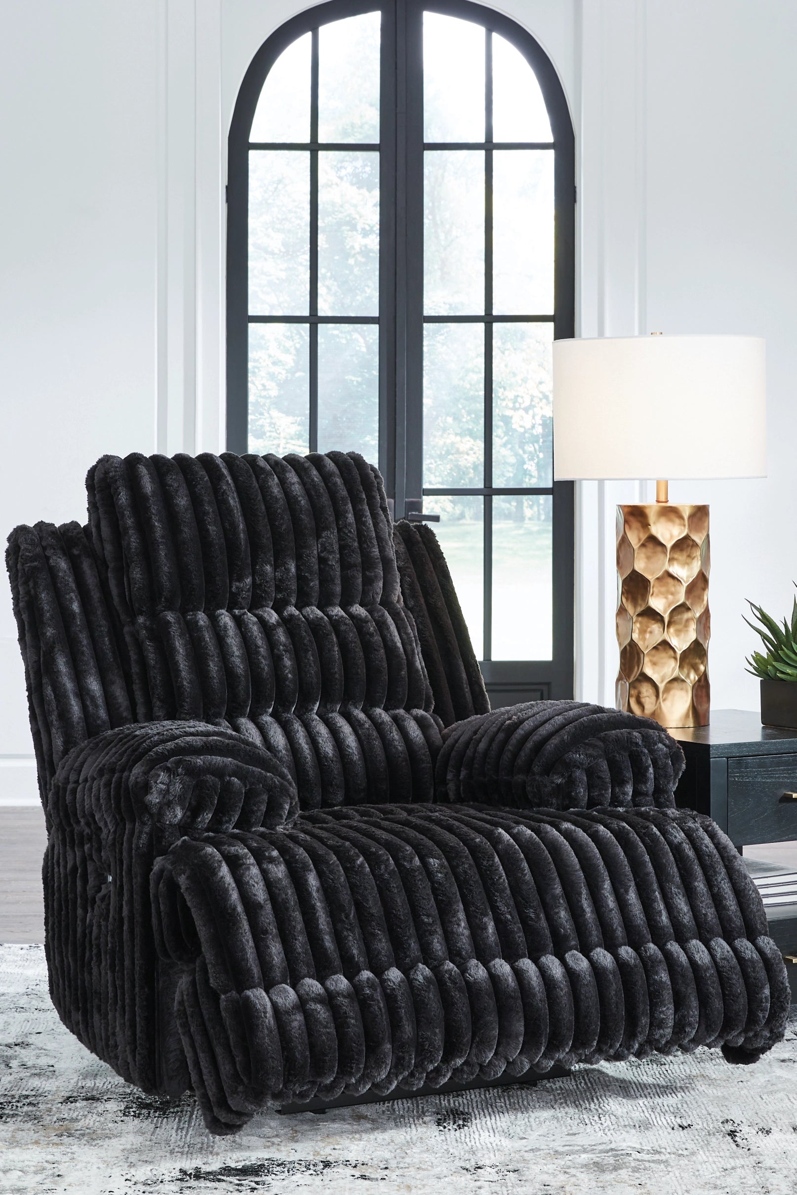 Rhine Falls Onyx Zero Wall Recliner - Ornate Home