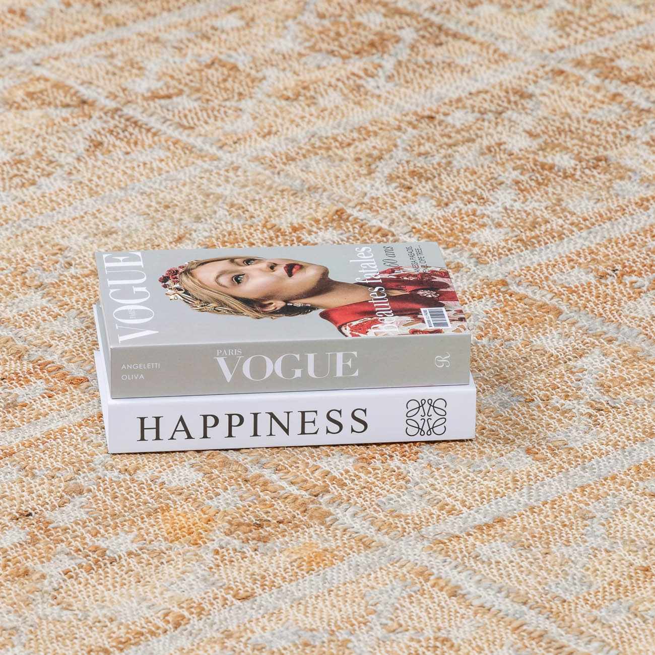 Rice Handcrafted Fringed Jute Carpet - Ornate Home