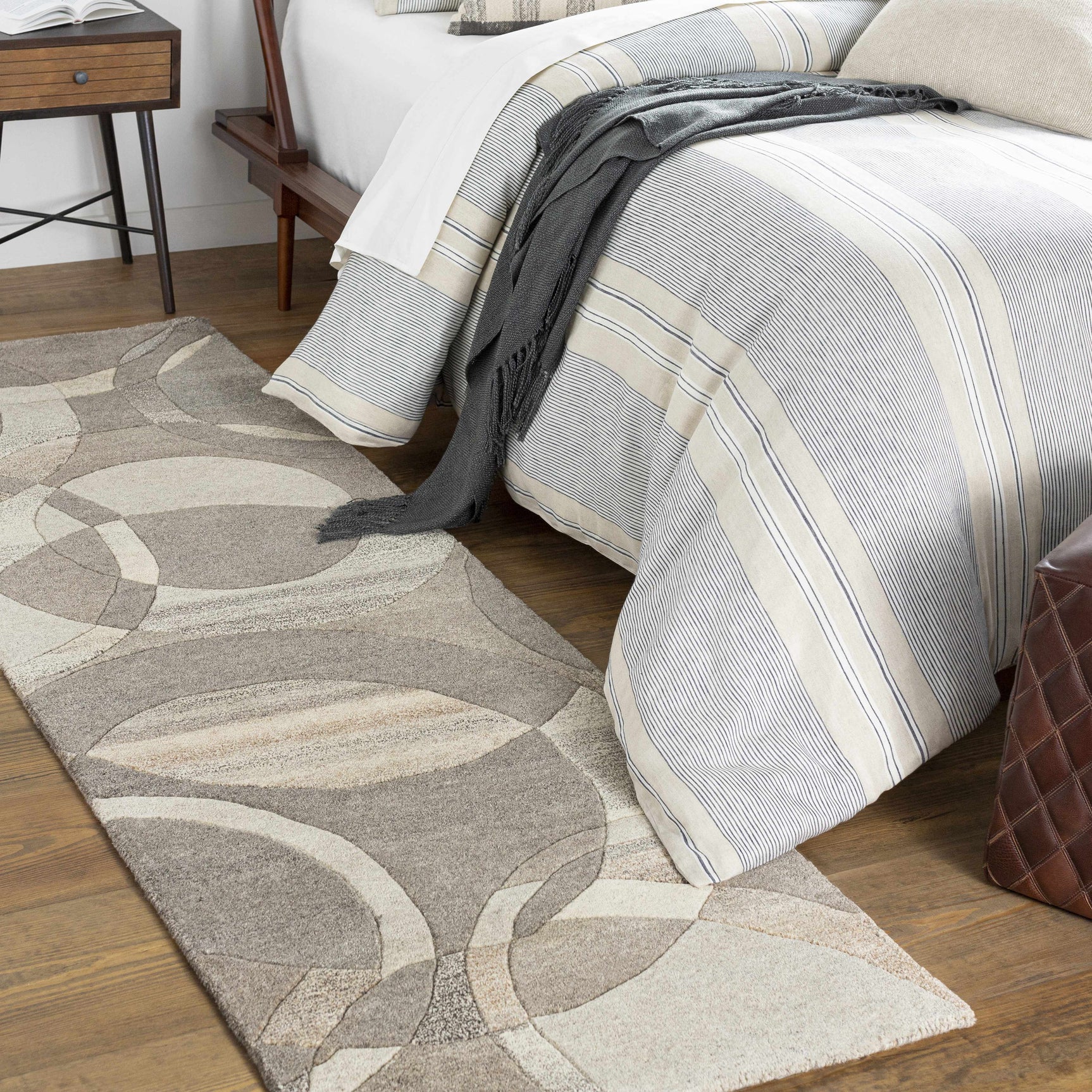 Rillton Modern Wool Rug - Ornate Home