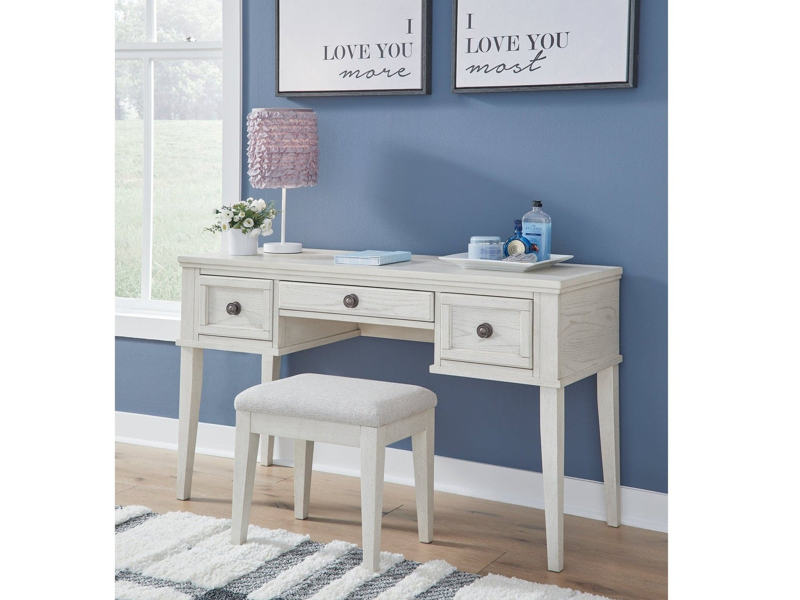 Robbinsdale Antique White Vanity Desk w/ Stool - Ornate Home