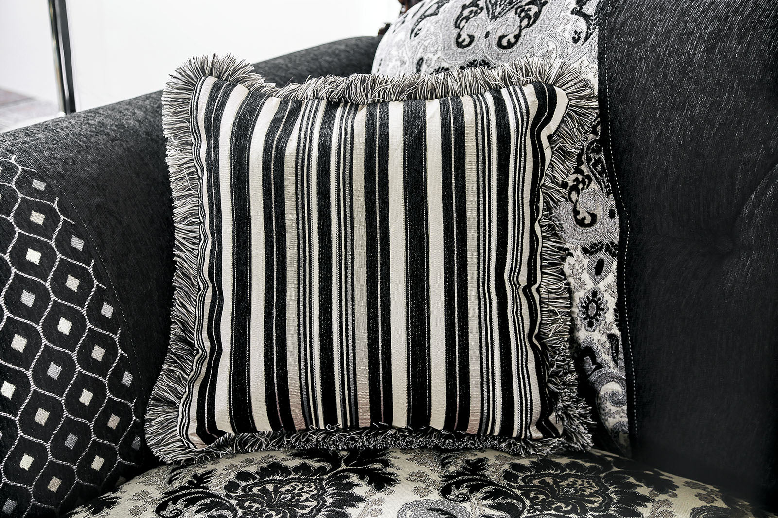 Ronja Black Sofa & Loveseat - Ornate Home