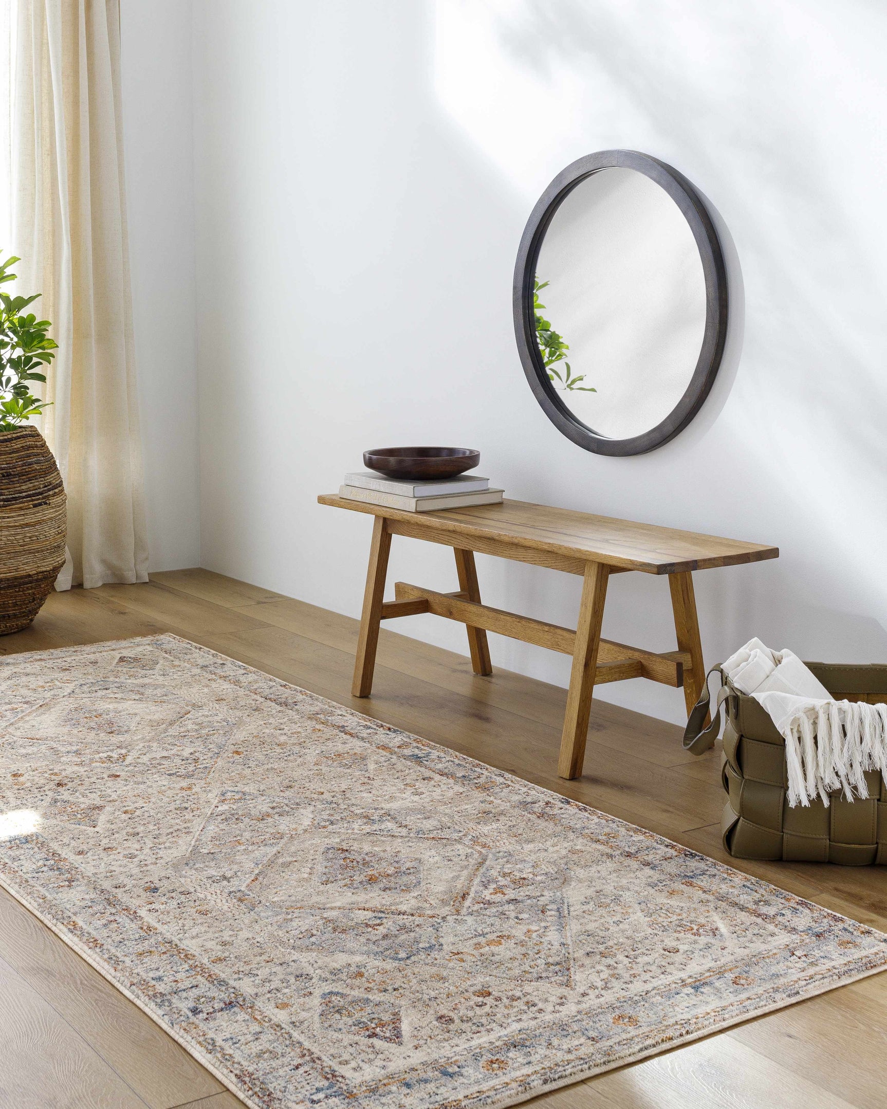 Roy Boutique Area Rug - Ornate Home