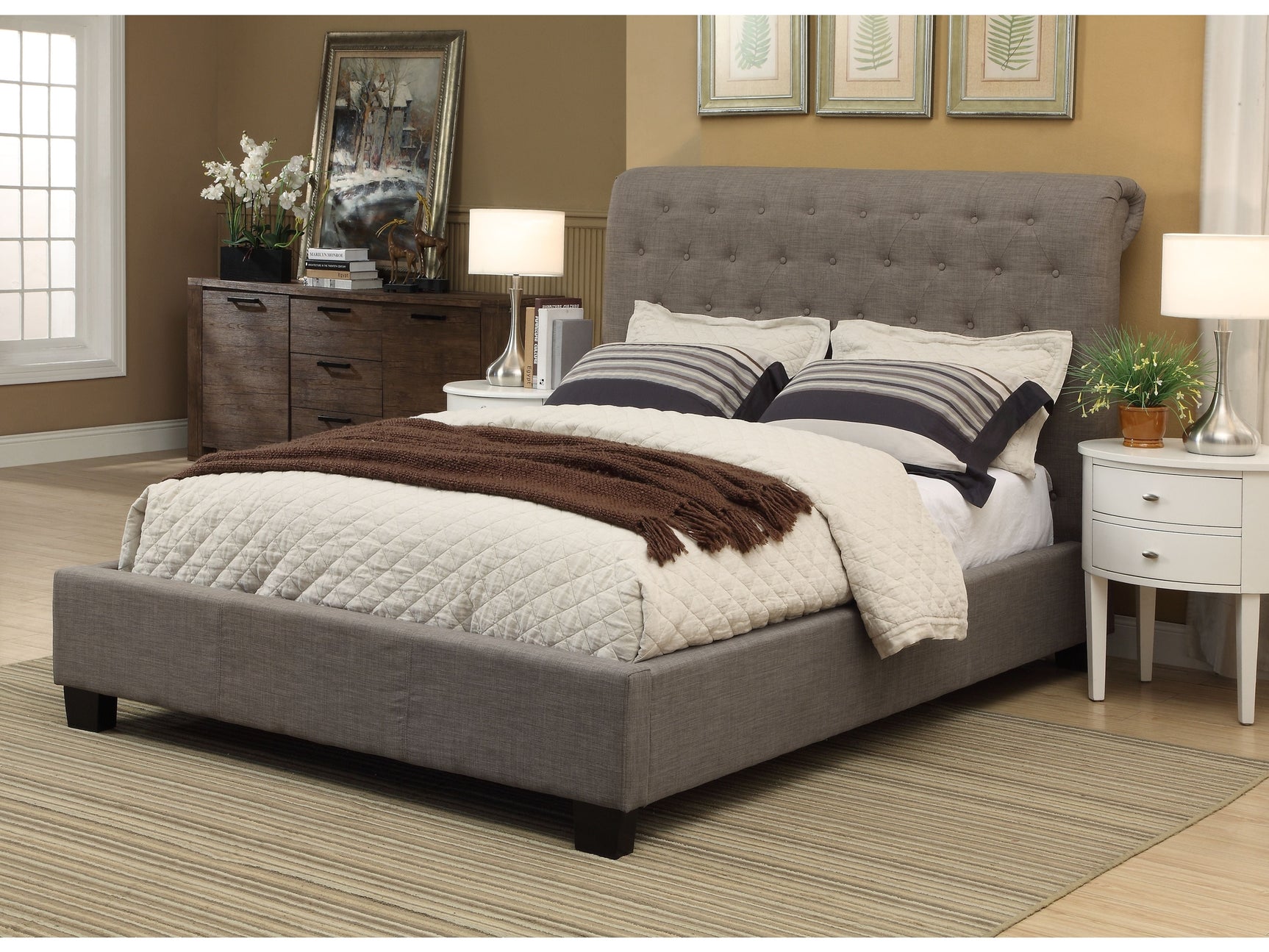 Royal Tufted Platform Bed in Dolphin Linen - Ornate Home