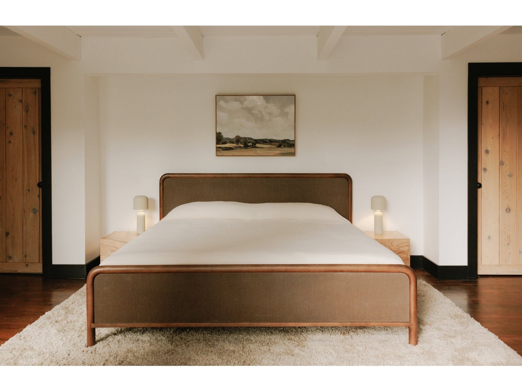 Rye Warm Brown King Bed - Ornate Home