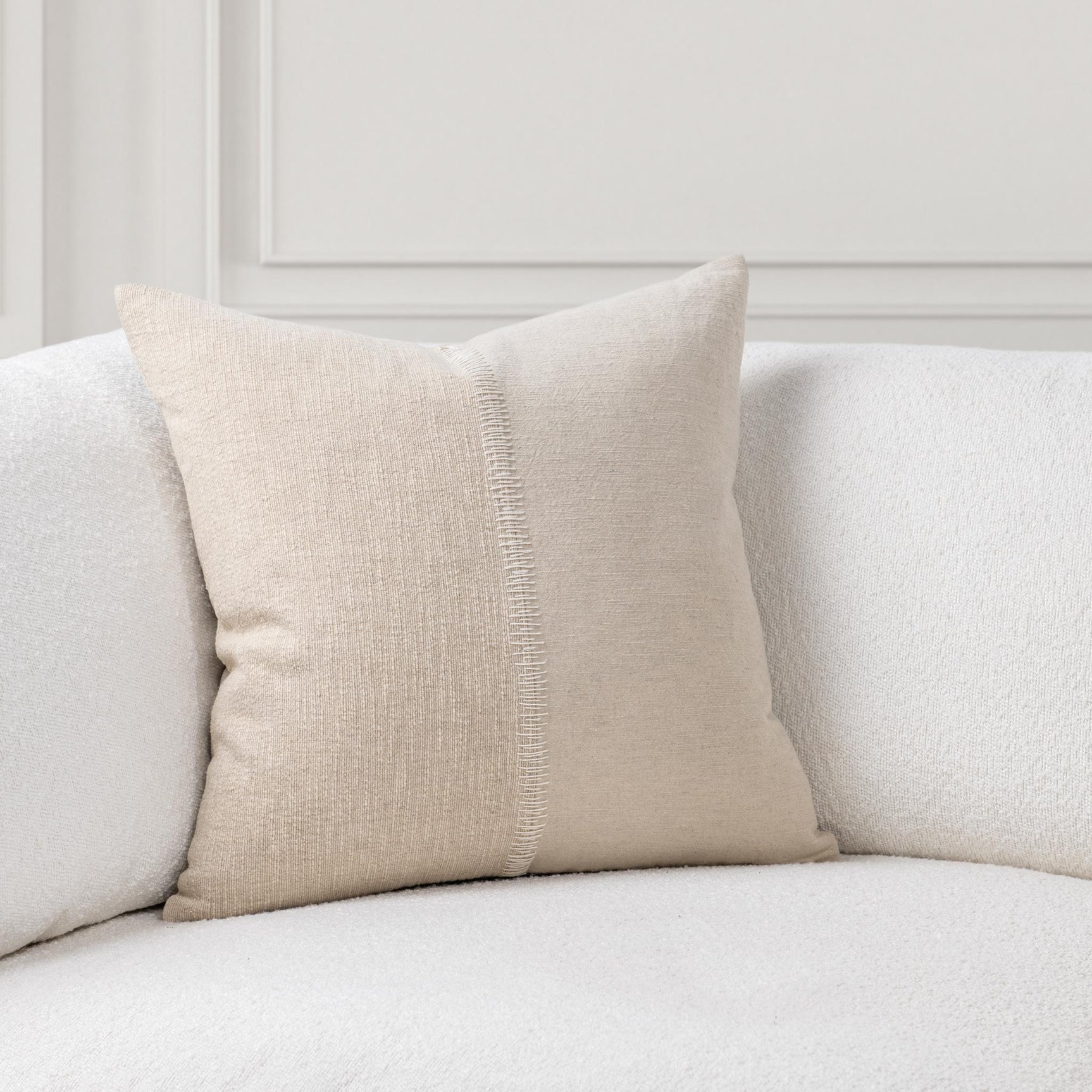SR Nisha Natural/Ivory 22x22 Throw Pillow (Set of 2) - Ornate Home