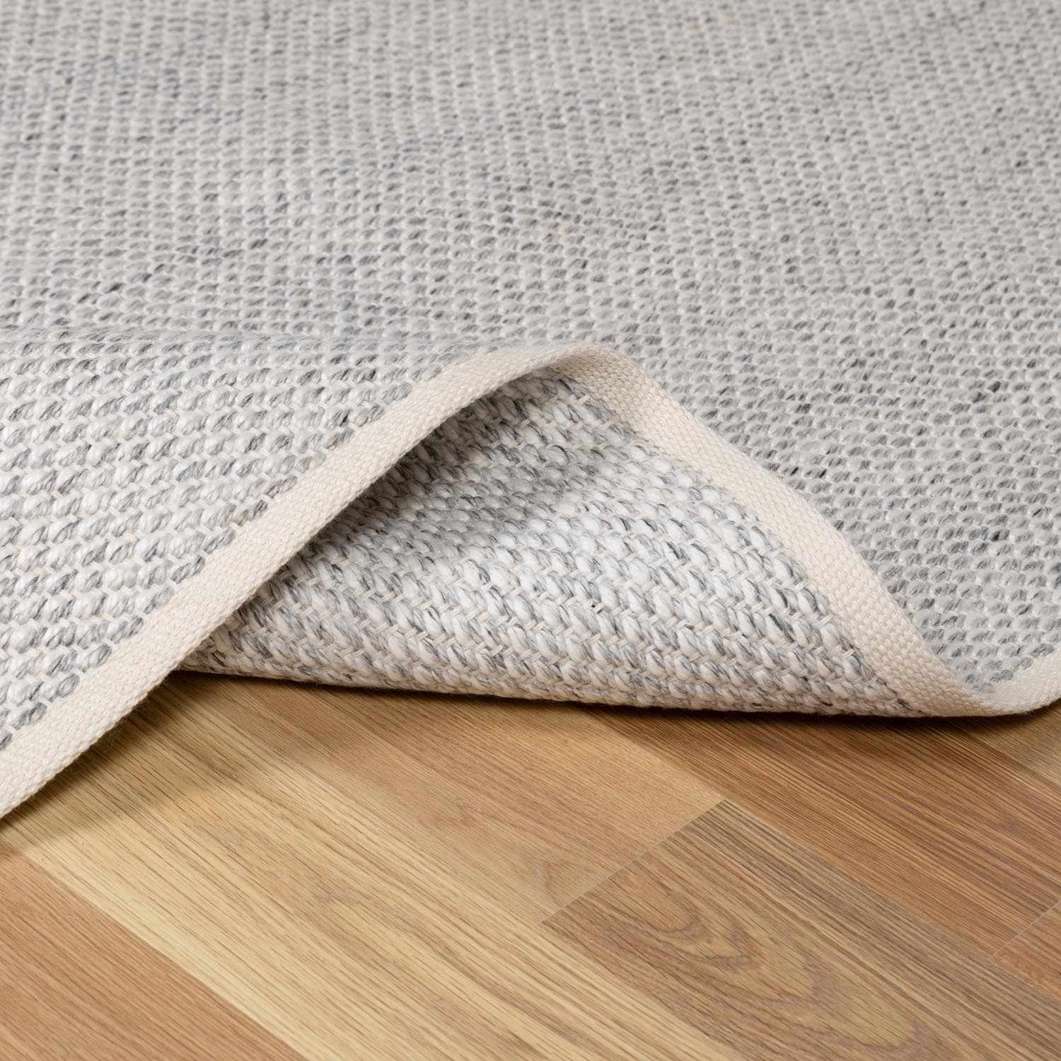 Stenhousemuir Luxe Handmade Rug - Clearance