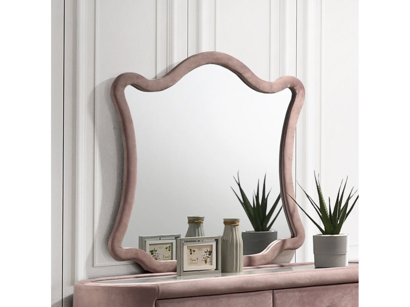 Salonia Mirror - Ornate Home