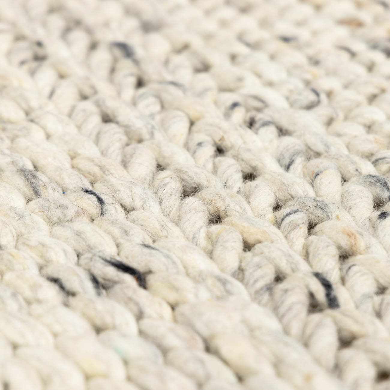 Salvo Luxury Wool Rug - Ornate Home