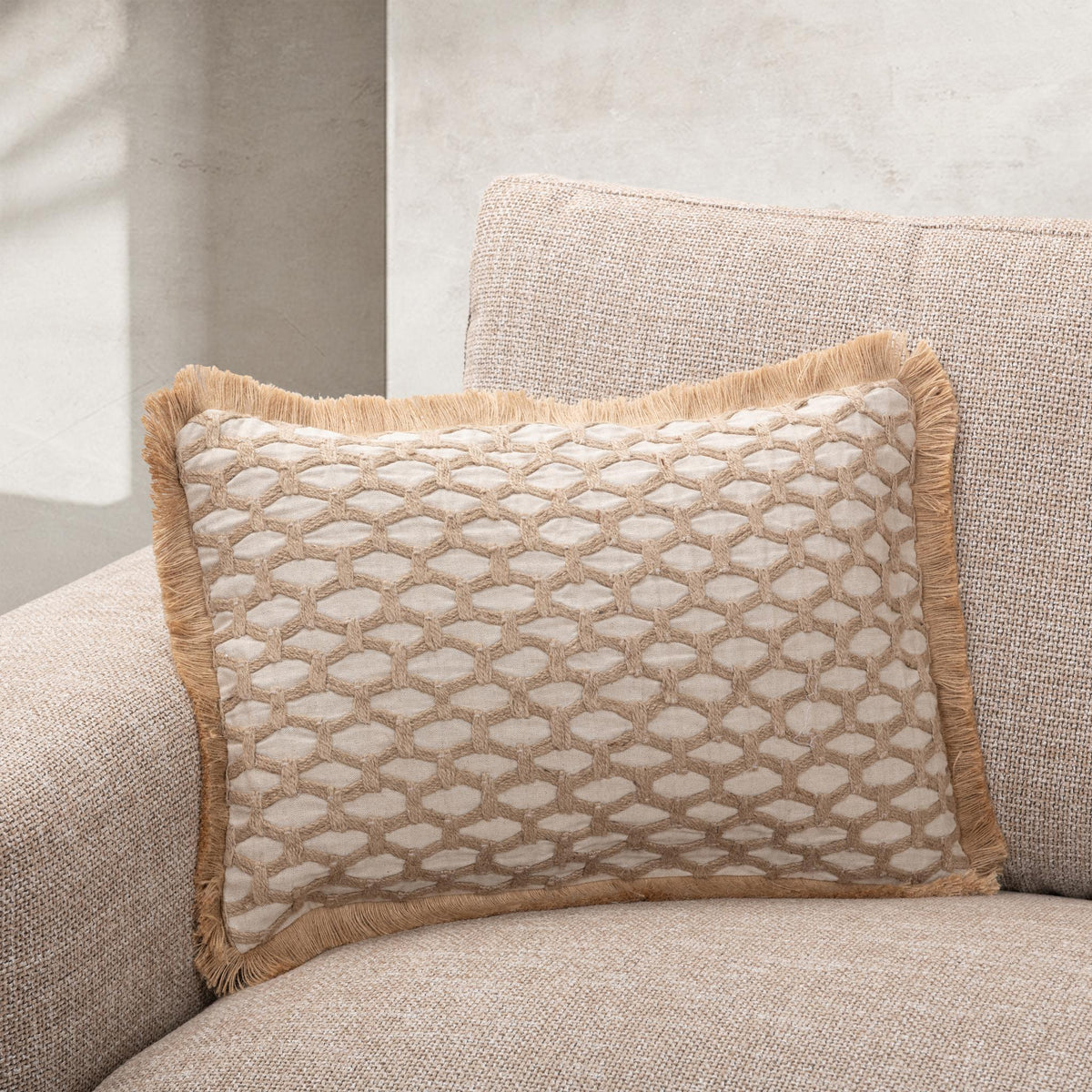 Sandy Cove Natural 14"x20" Throw Pillow (Set of 2)