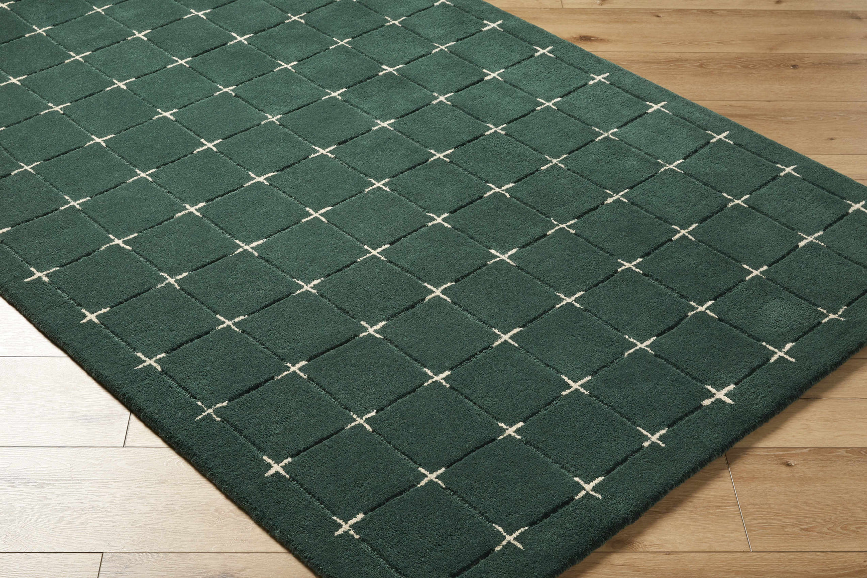 Sanvi Green Tufted Wool Area Rug - Ornate Home