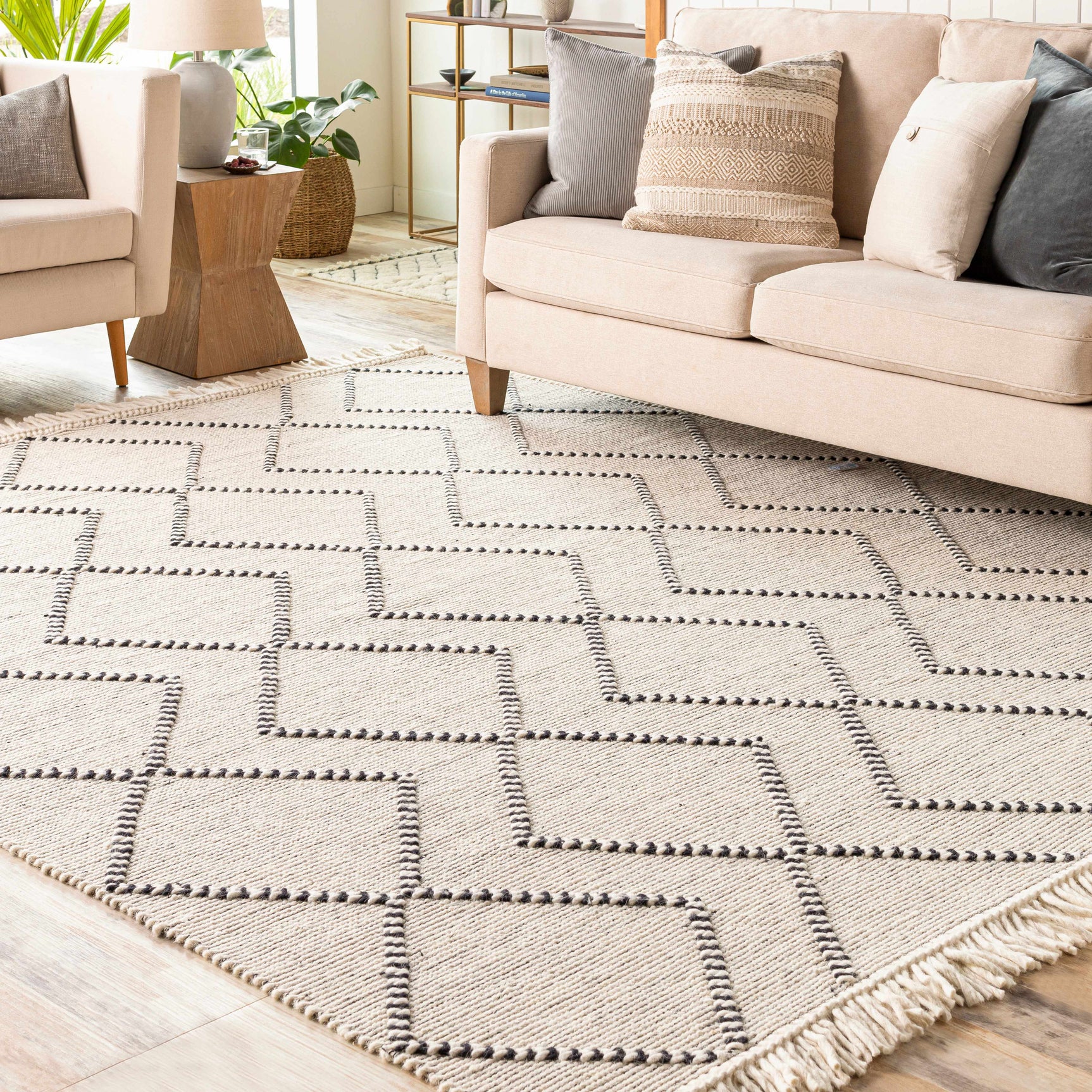 Siguinon Area Rug - Clearance - Ornate Home